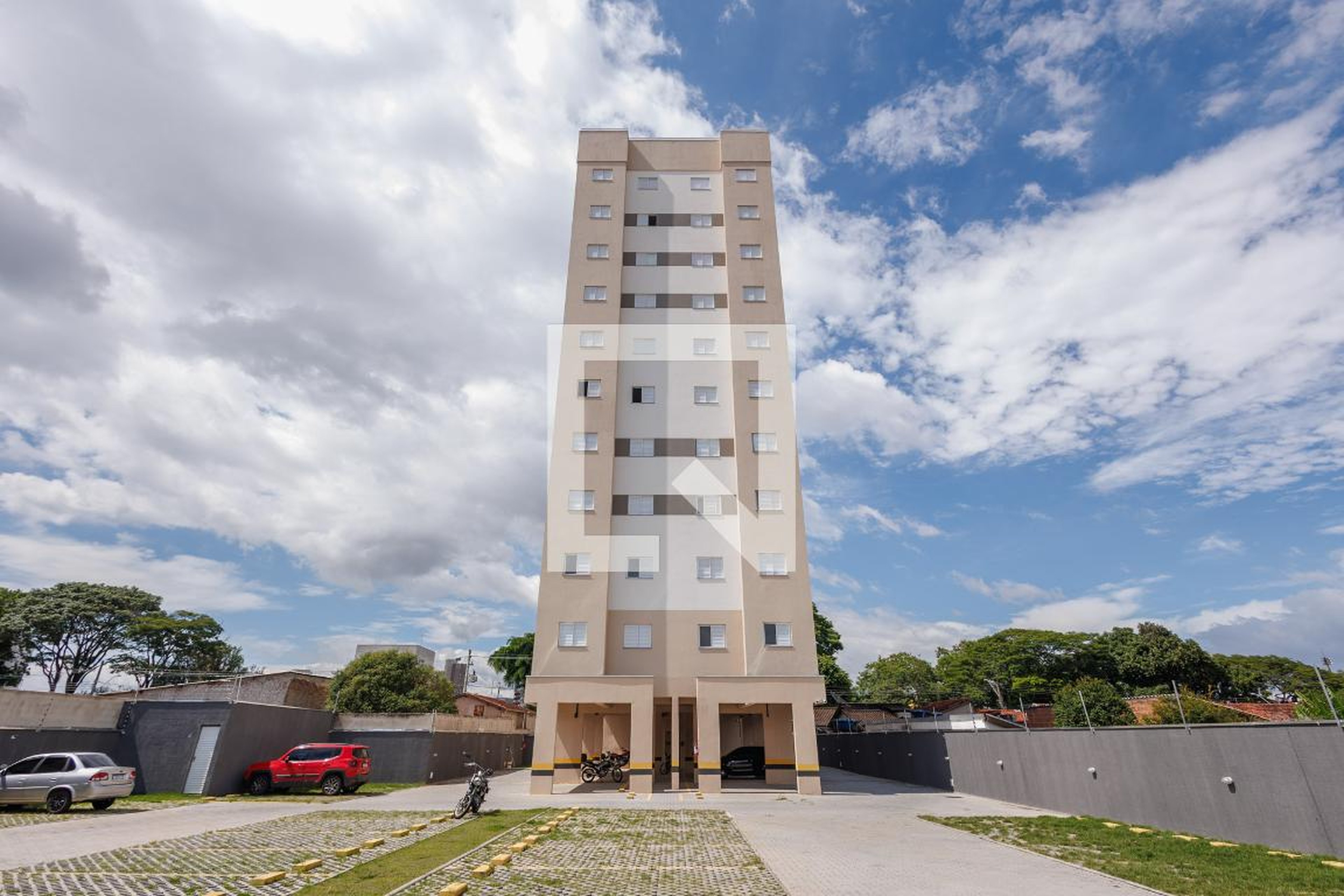 Fachada do Prédio Condomínio Ouro Negro