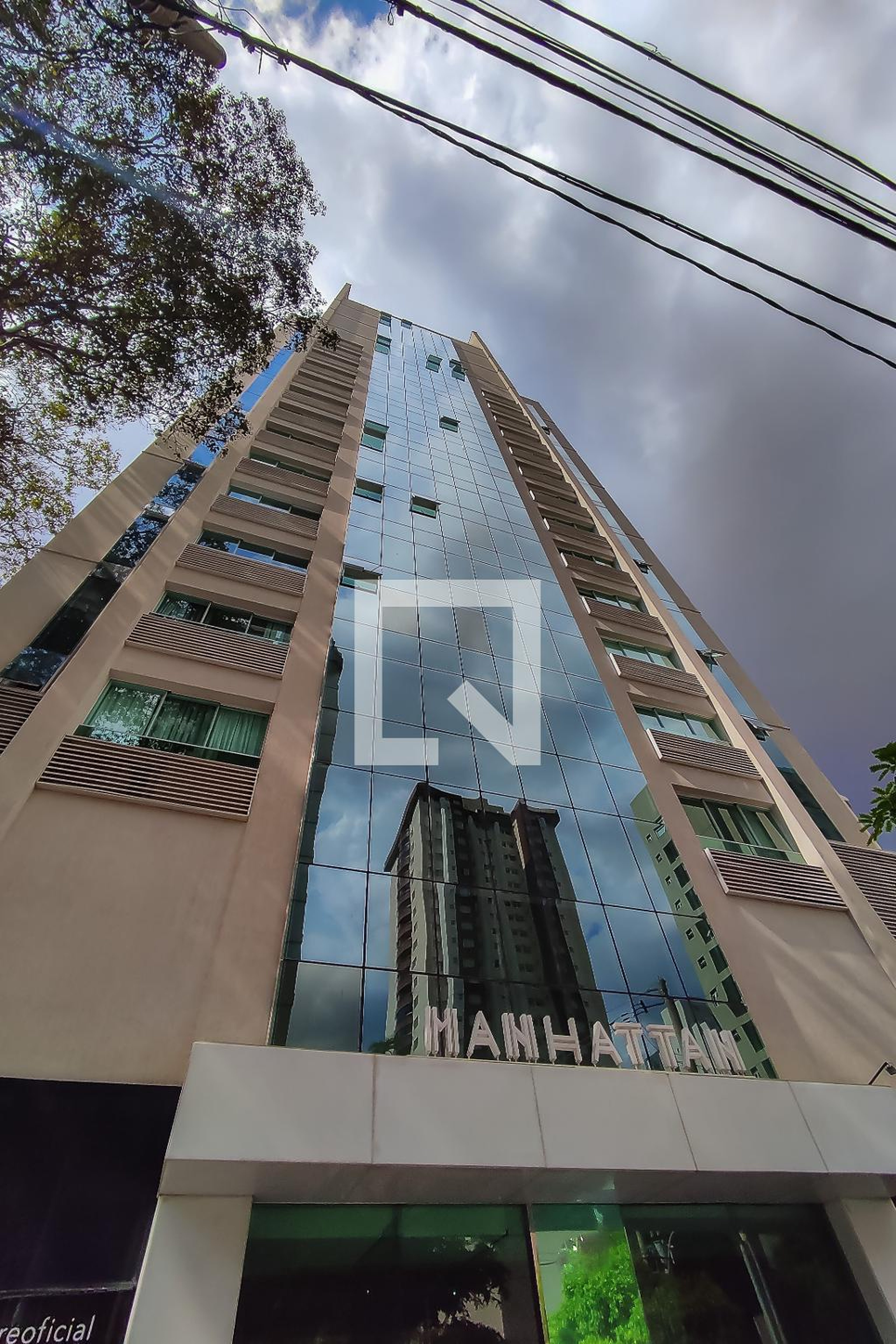 Fachada Condomínio Manhattan Square