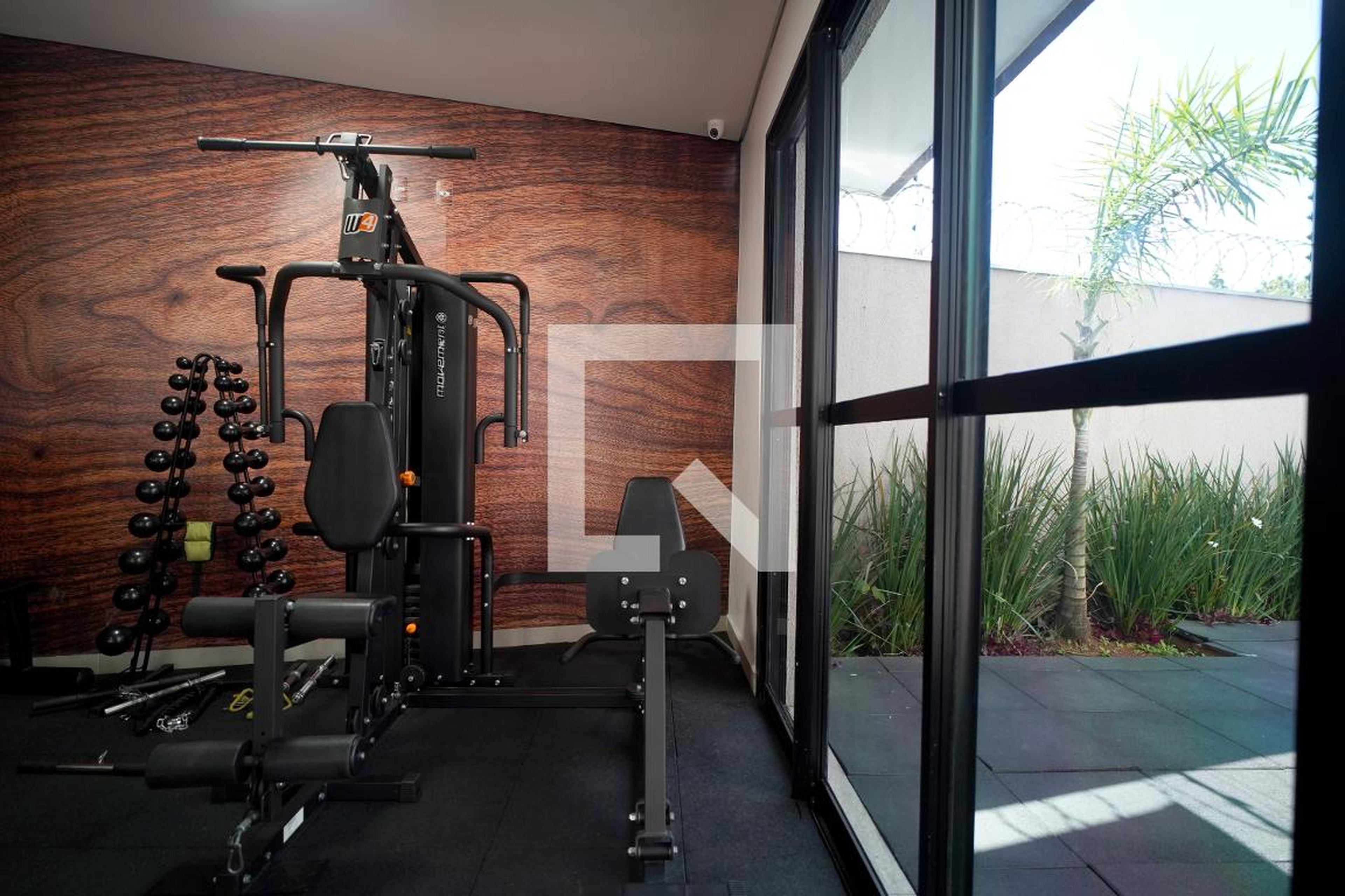 Academia - JR Campolim