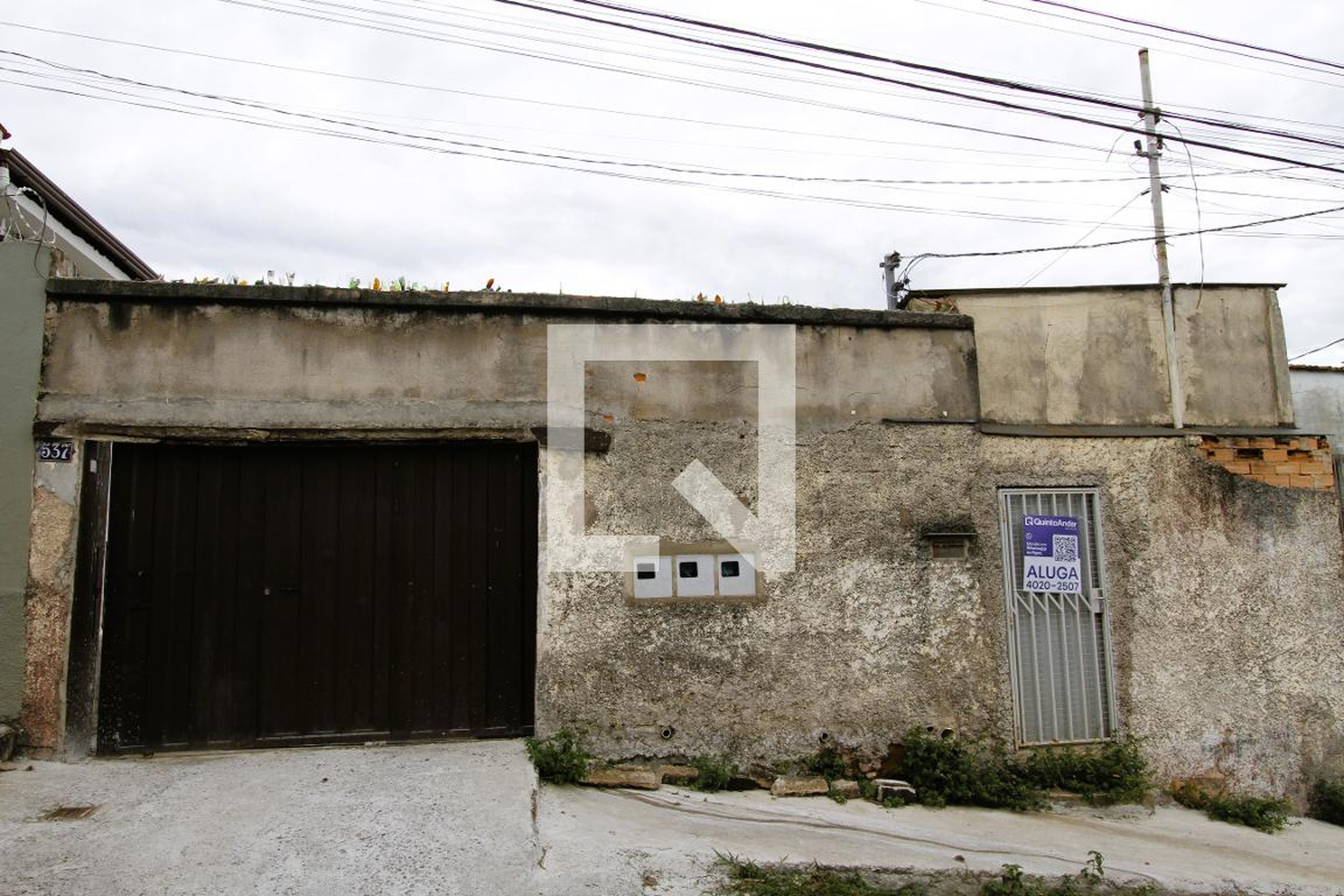 Fachada Condomínio em Rua Ibiá, 537