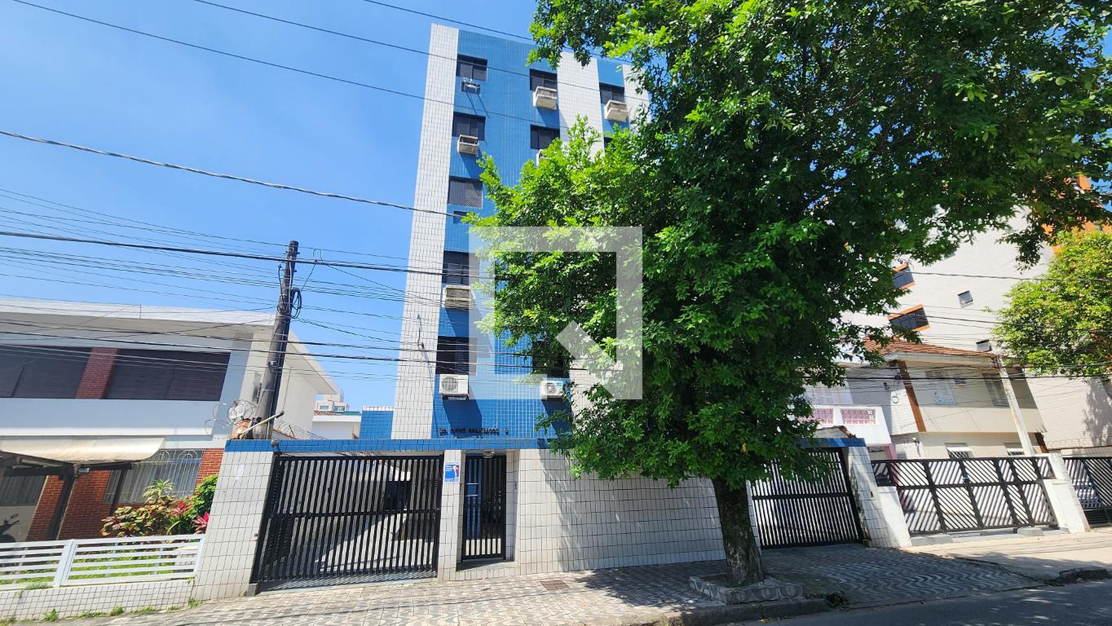 Fachada Condomínio em Rua Nabuco de Araújo, 5