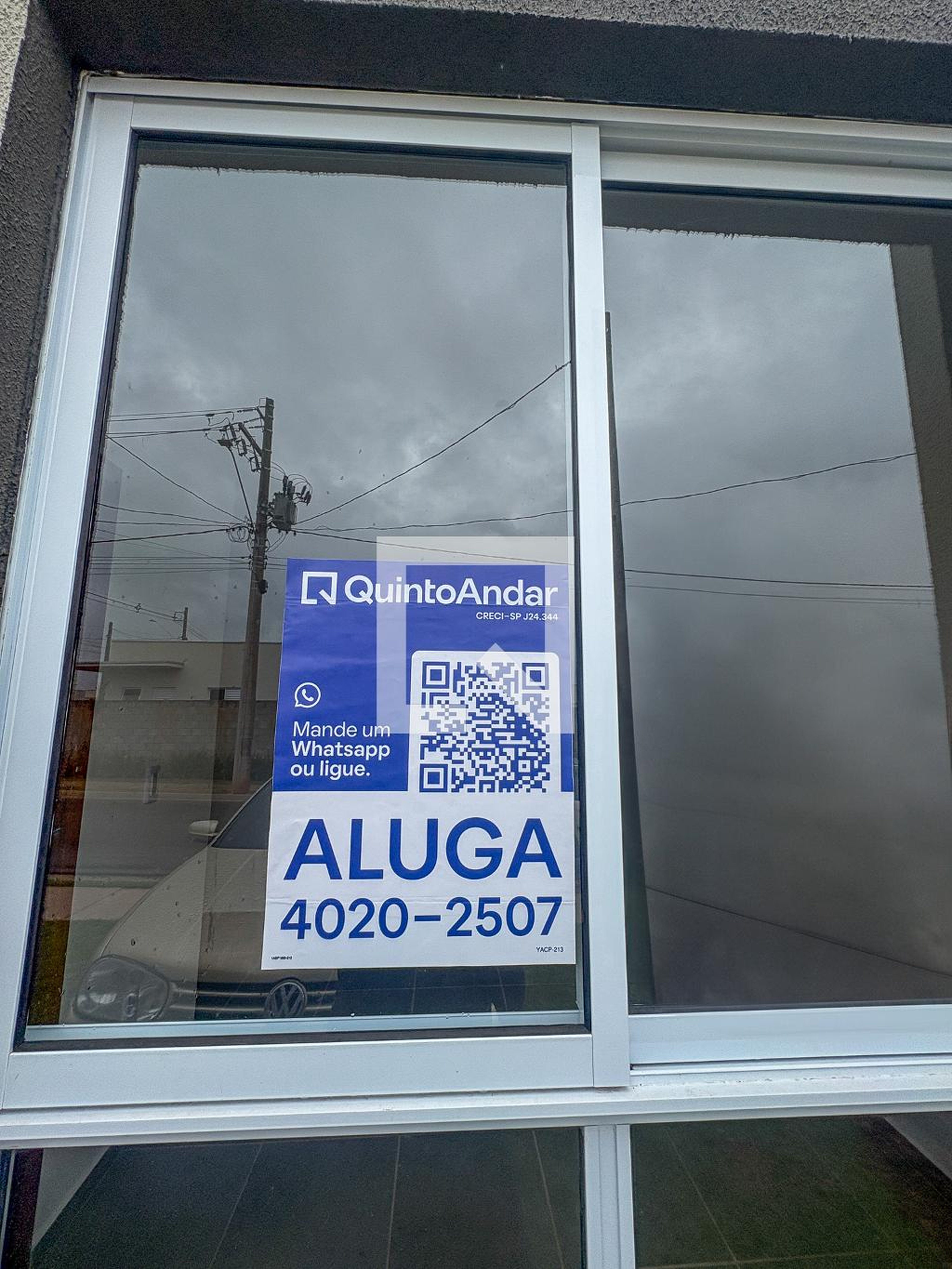 Fachada Condomínio em Rua Professora Célia C. Marques Mendes, 310