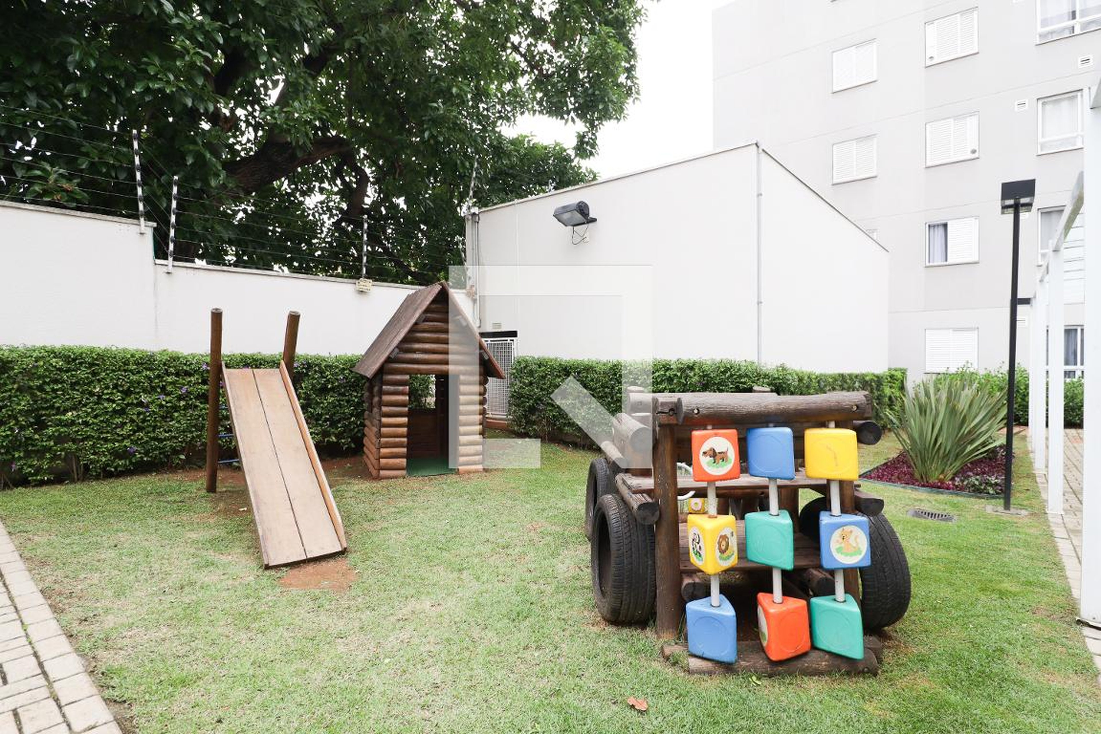 Playground - Mobi One