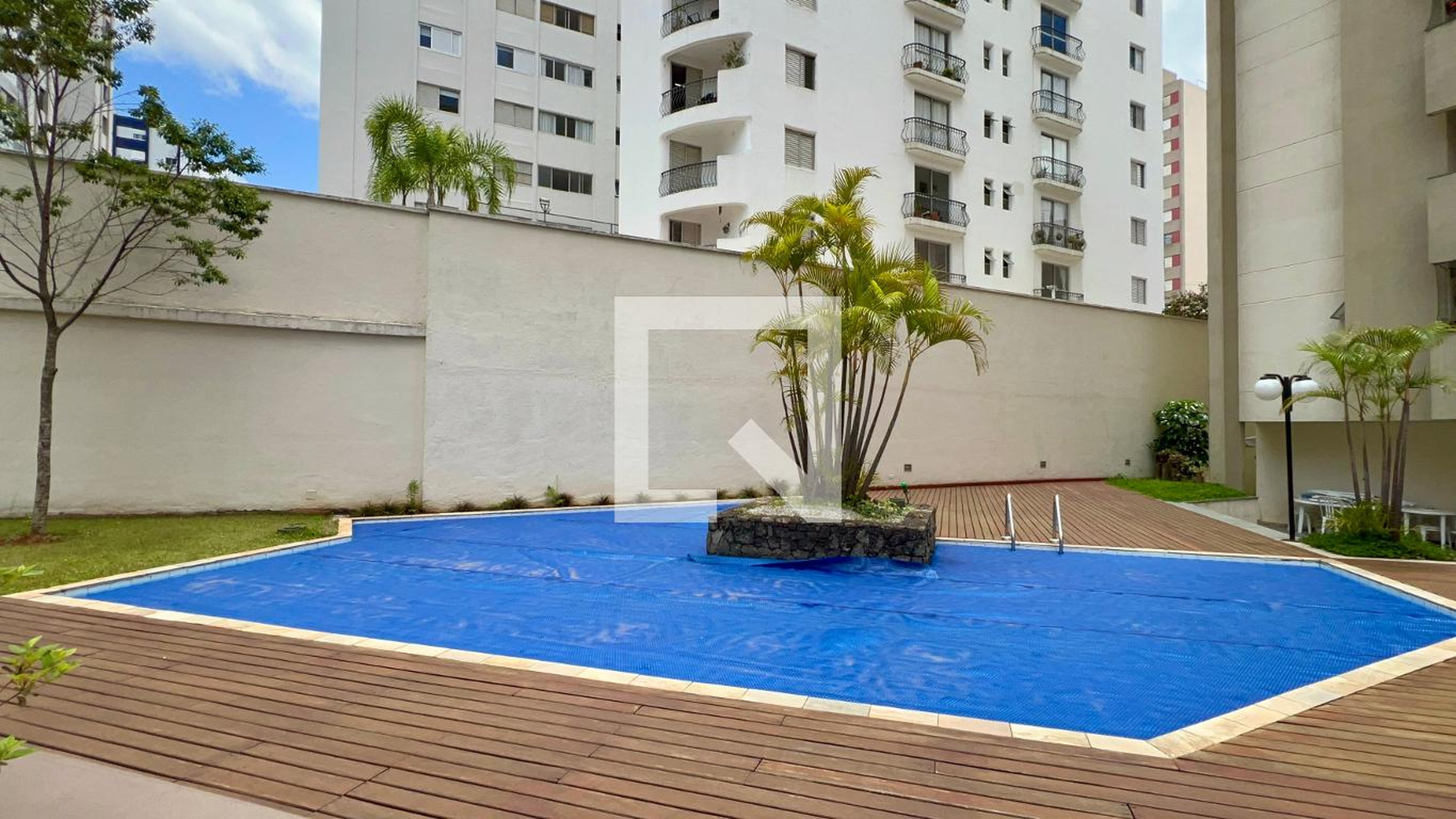 Piscina - Edifício Rio das Pedras