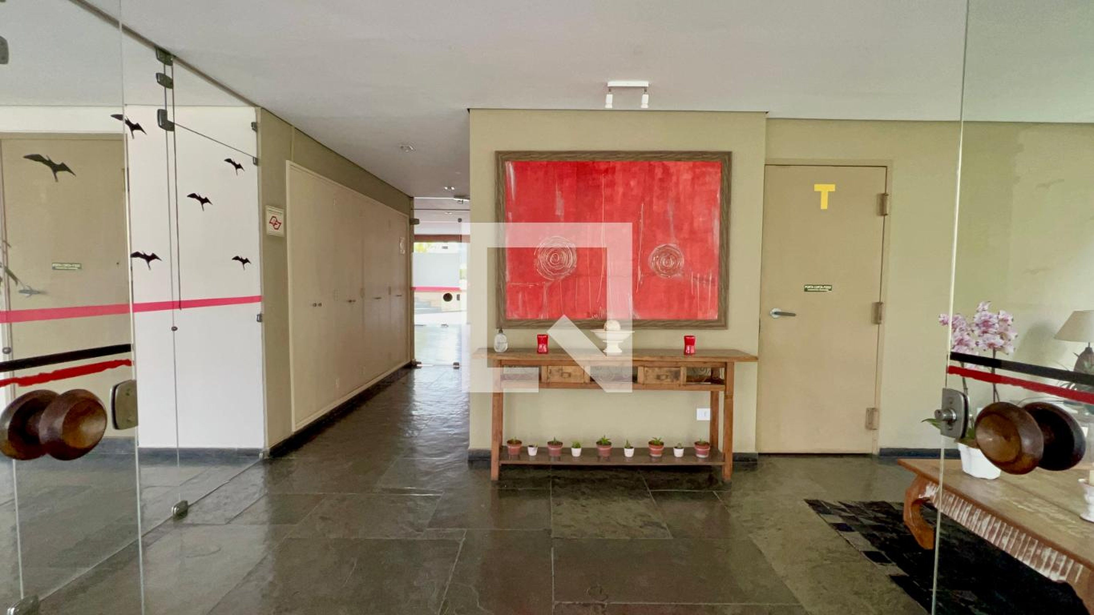 Hall de entrada - Edifício Rio das Pedras