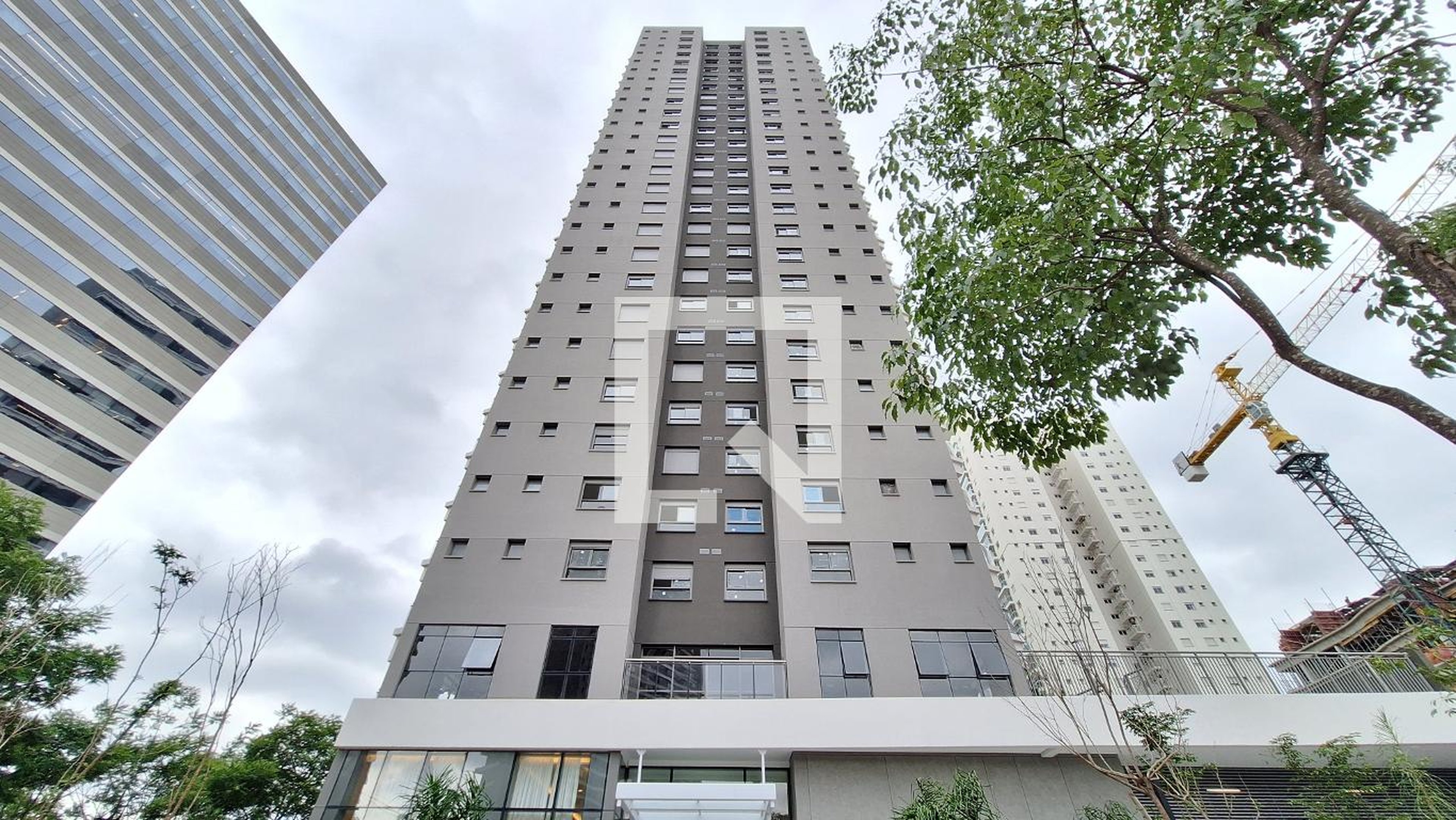 Fachada Condomínio em Rua Arnaldo José Pacífico, 22