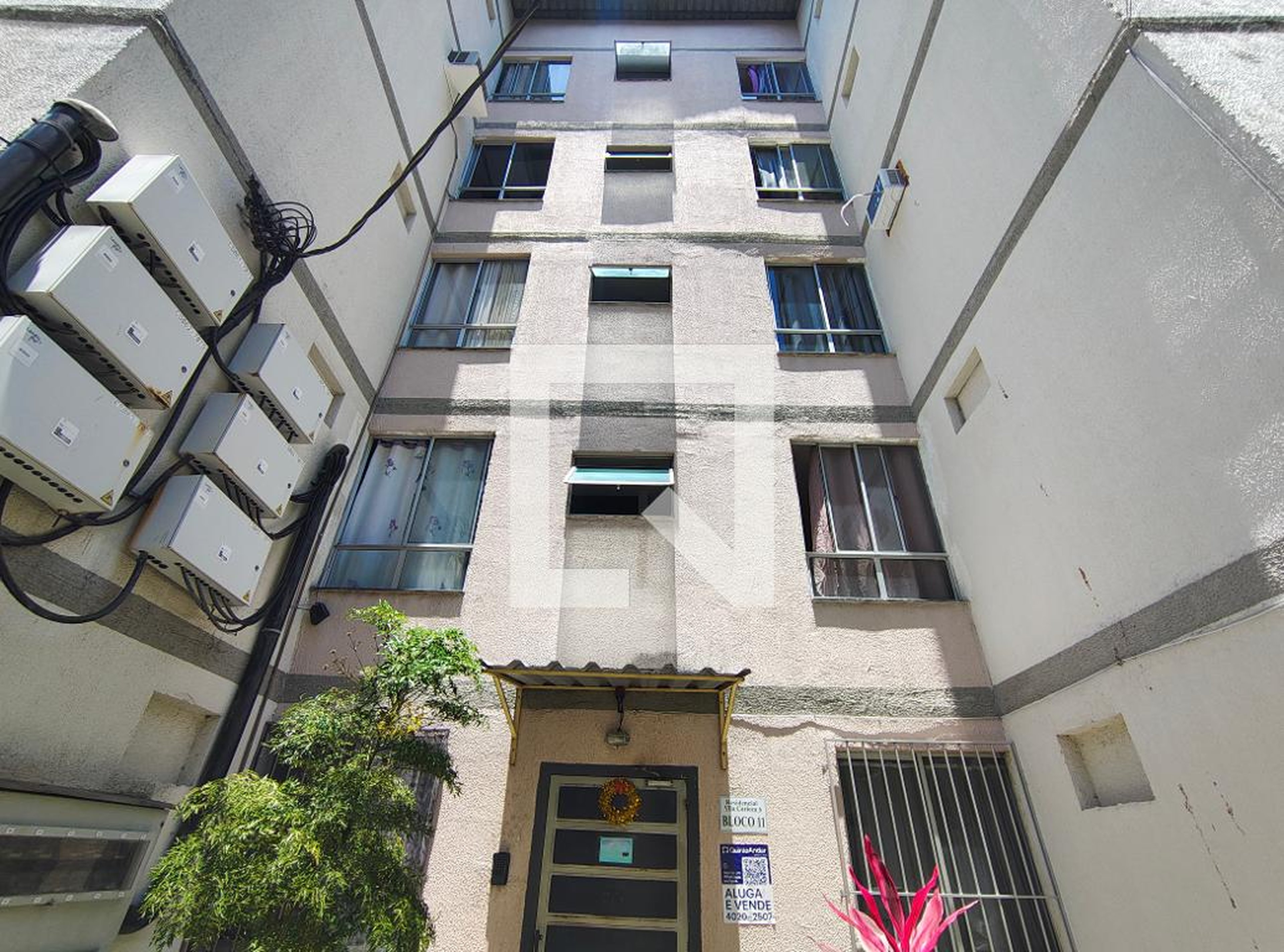 Fachada Condomínio Vila Carioca