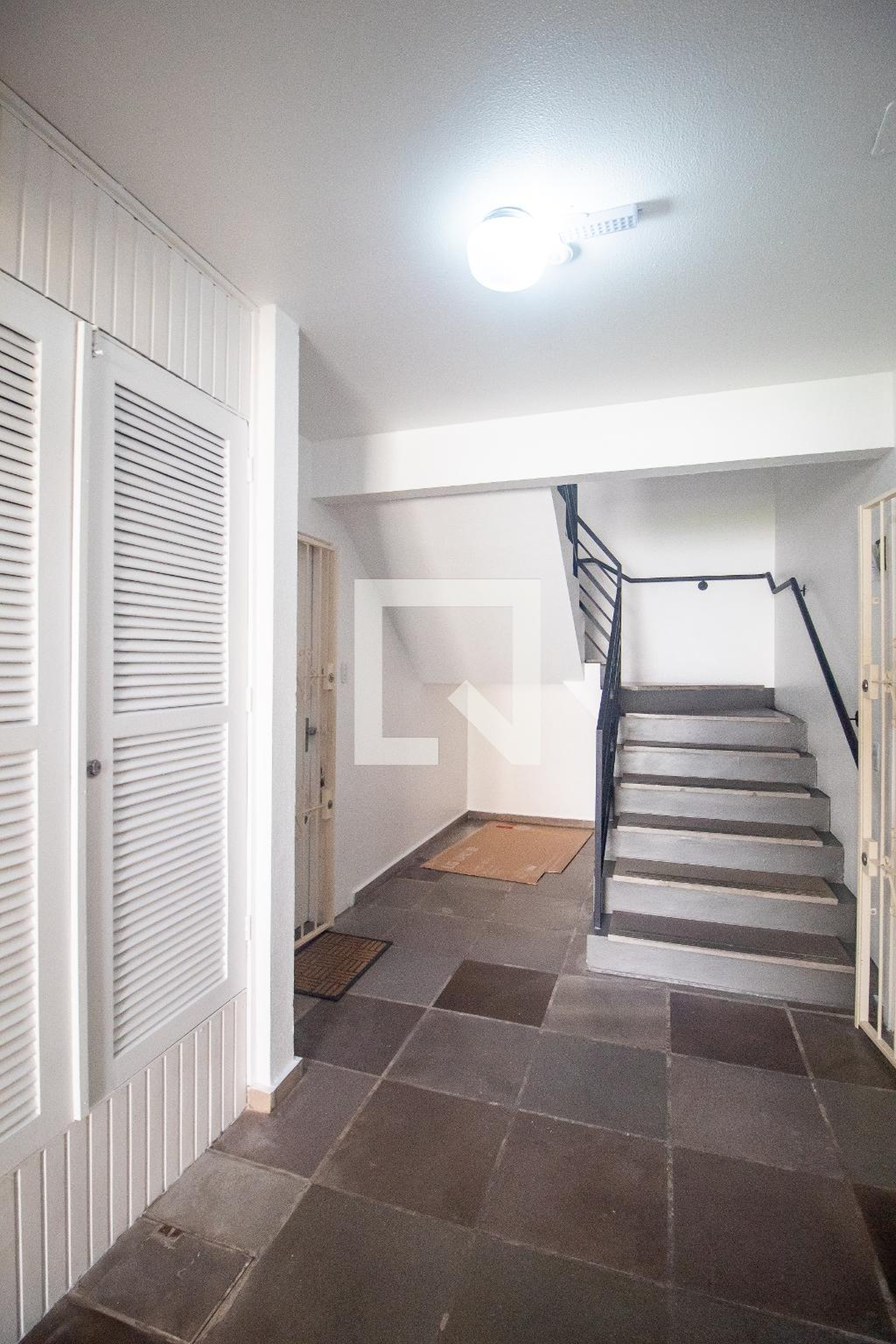 Hall de entrada - Edifício Jardim Guanabara