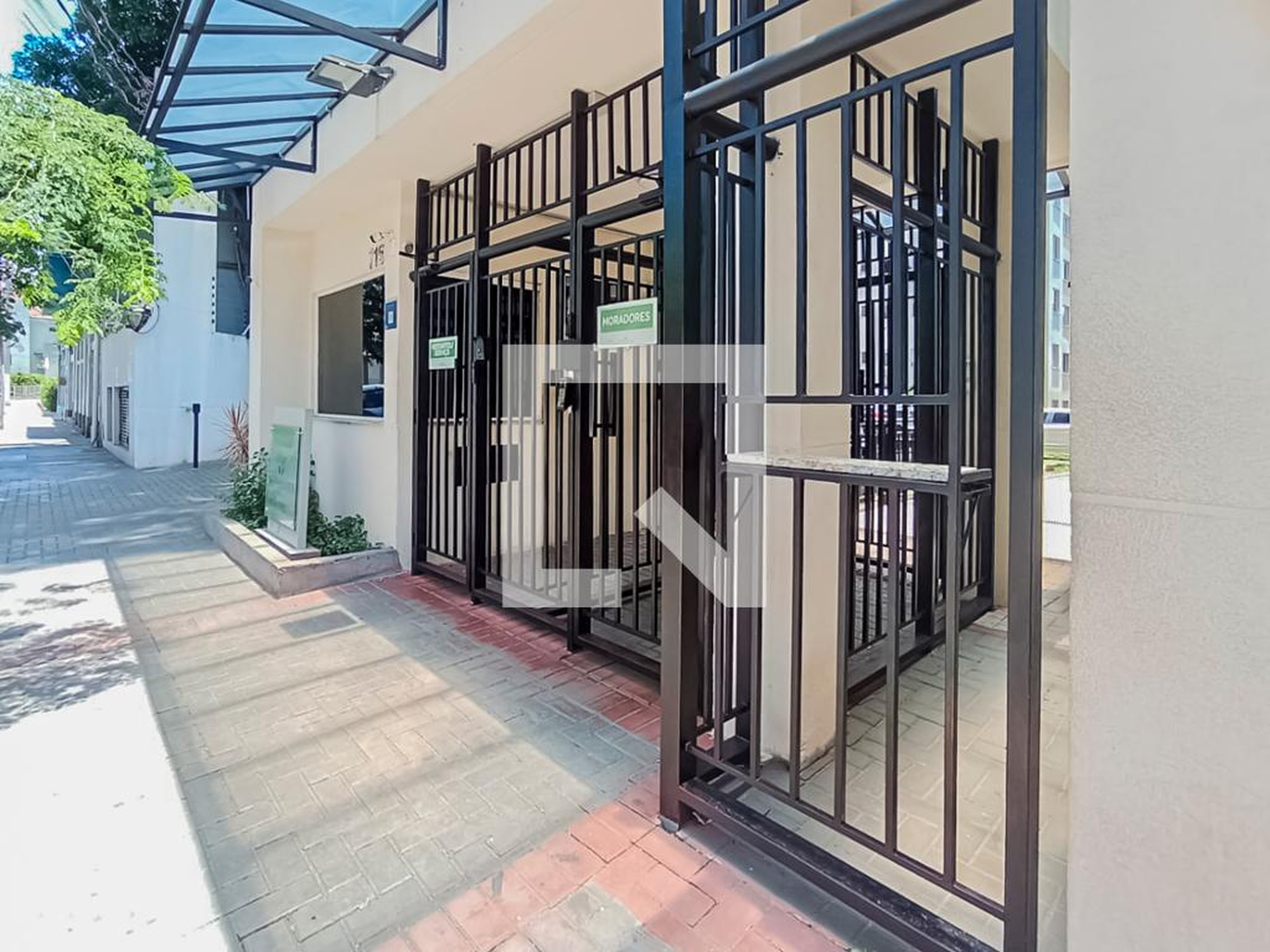 Fachada Condomínio Cambuci Independência