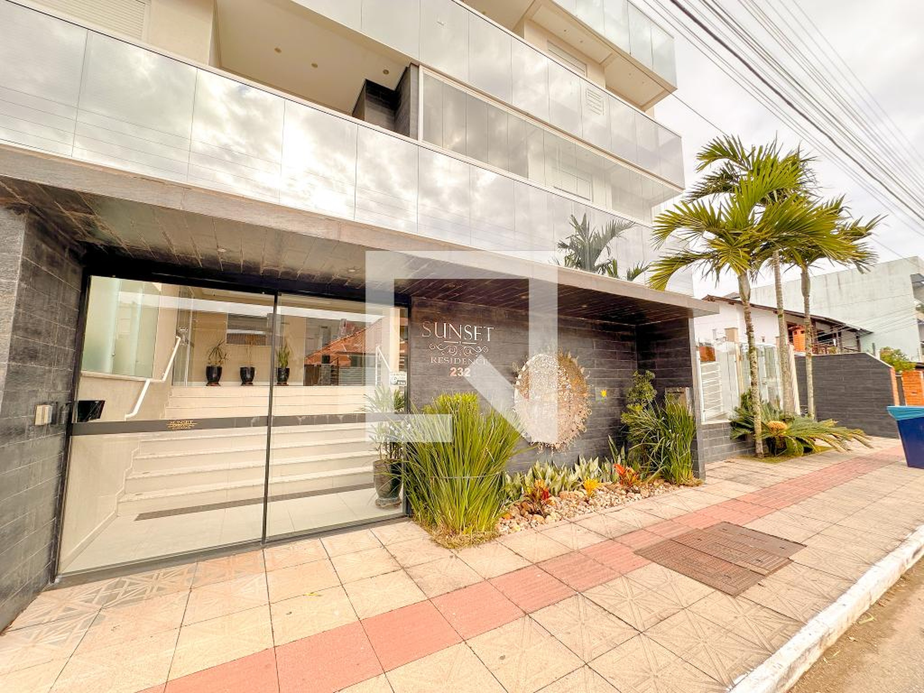 Fachada Condomínio Sunset Residence