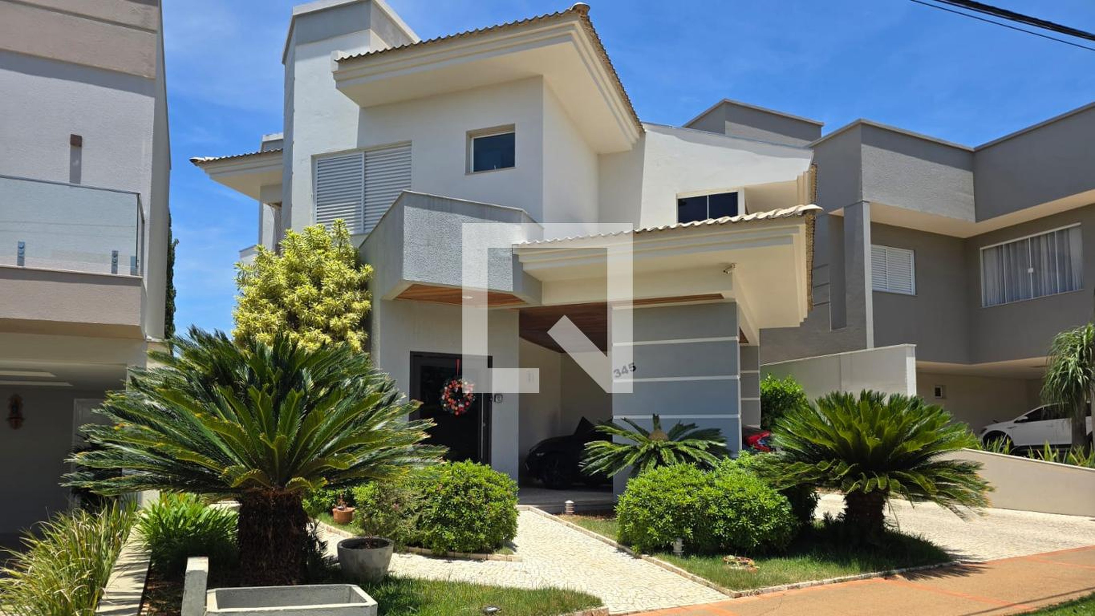 Fachada Condomínio Paradiso Ecológico