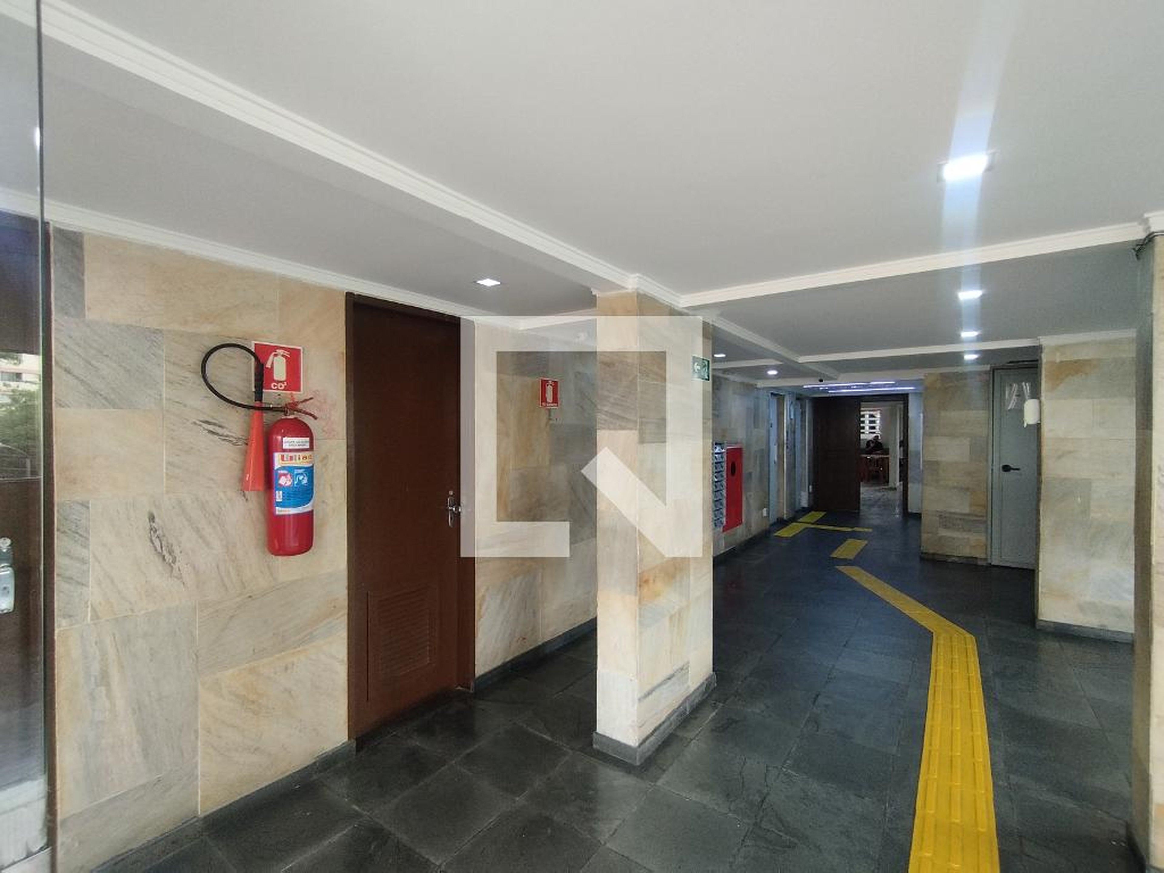 Hall de entrada - Edif Ursa Maior