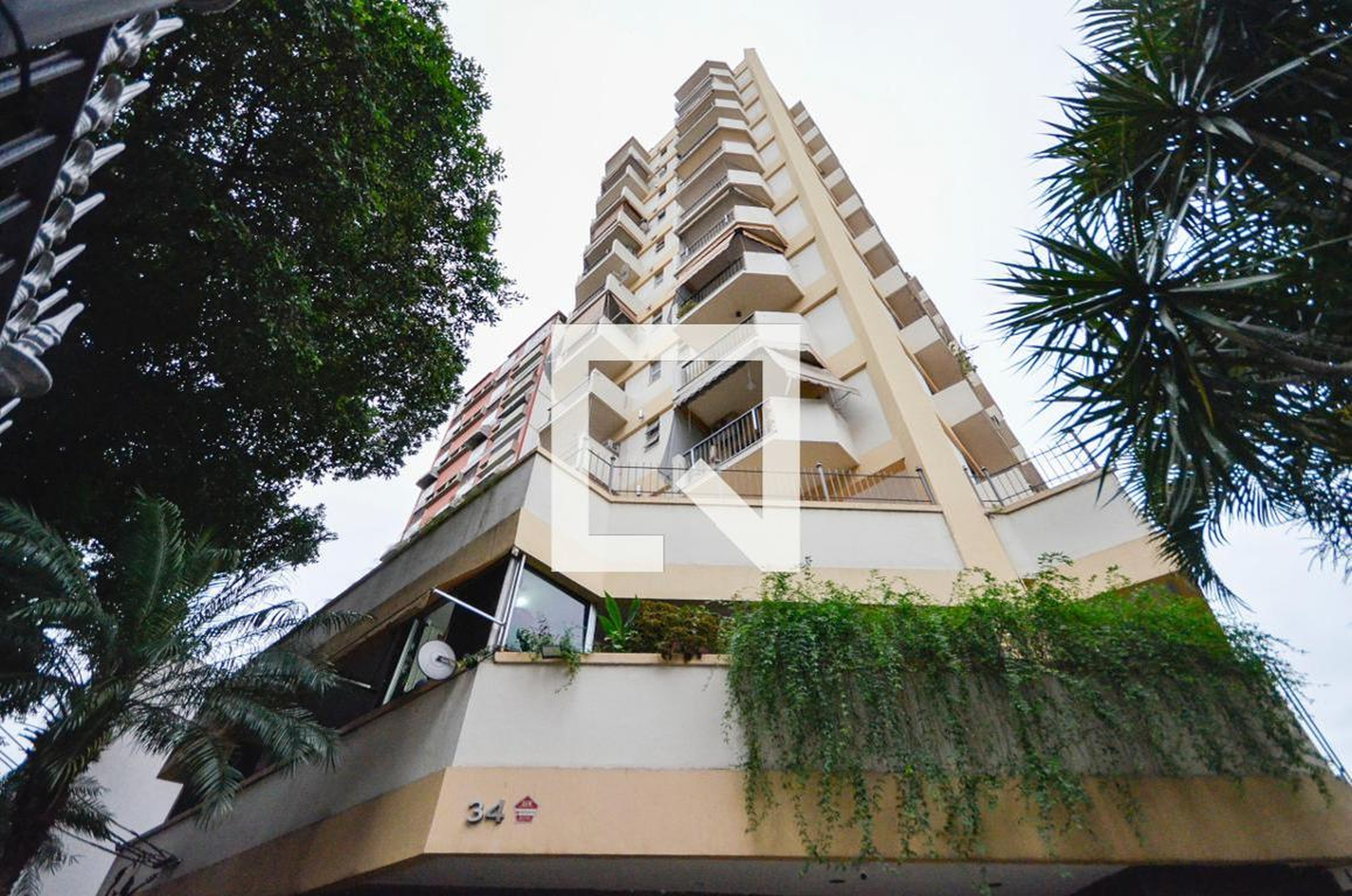 Fachada Condomínio Saint Maurice