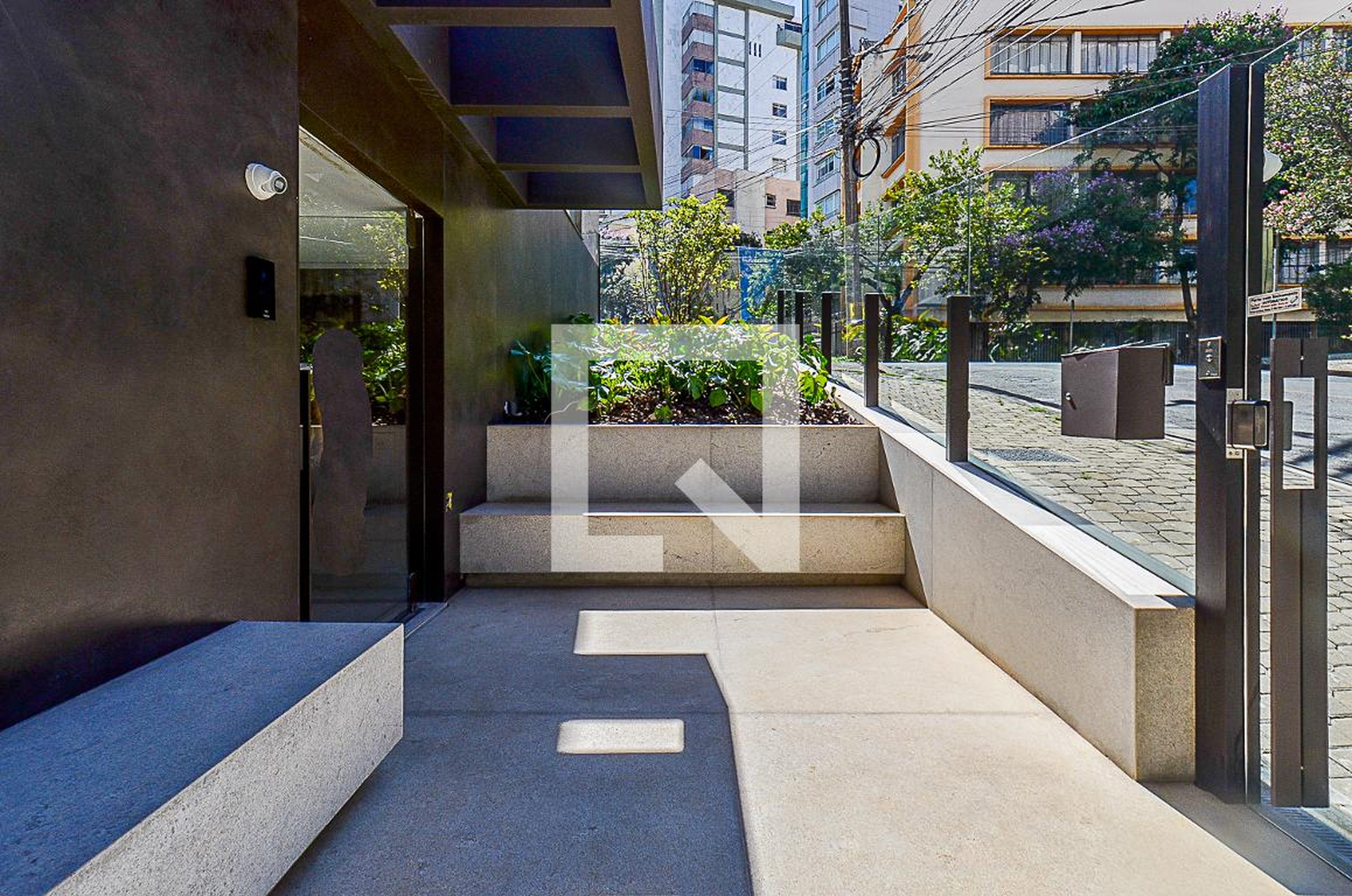 Entrada - Edifício Professor Sylvio Starling Brandão