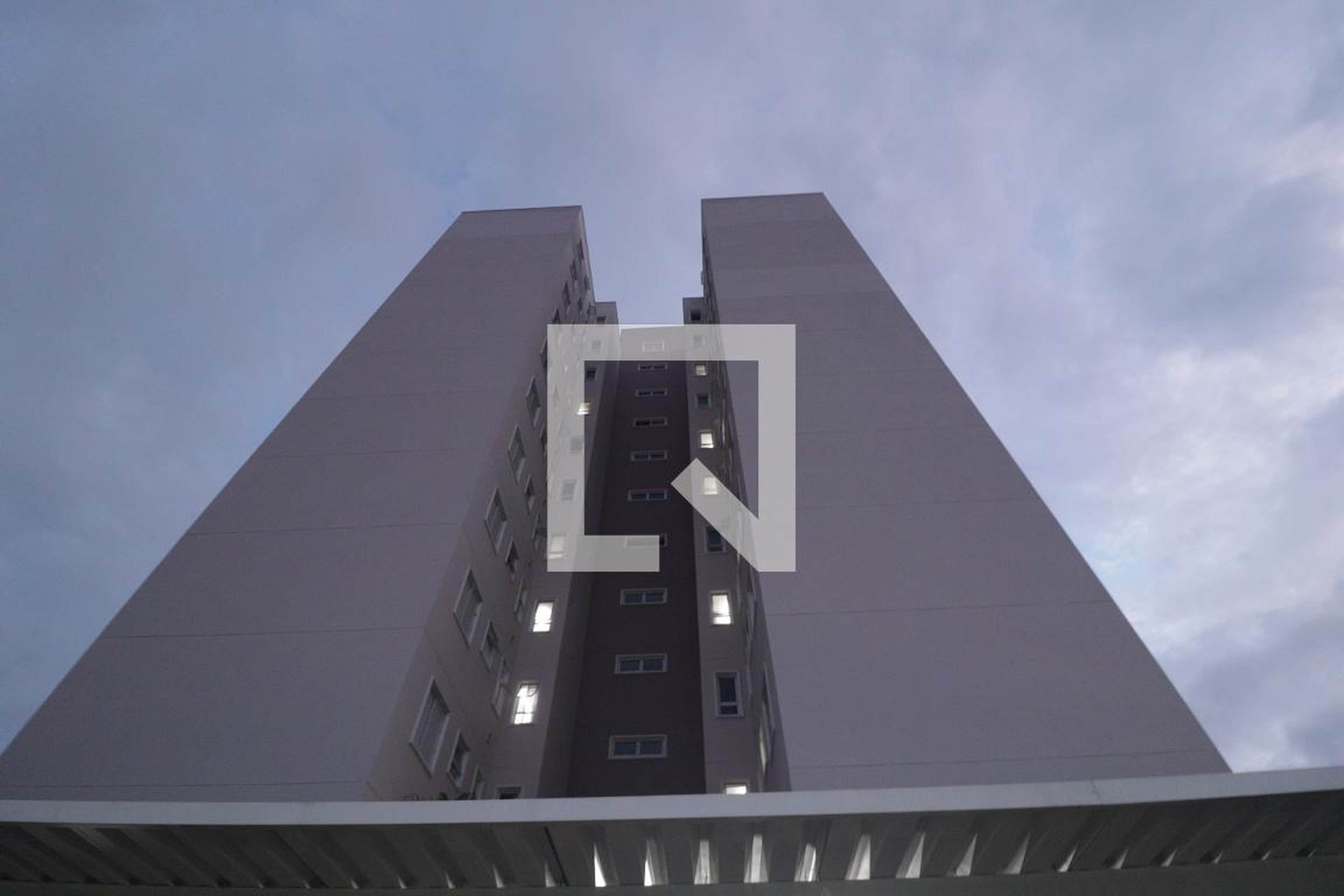 Fachada Condomínio Morada dos Pinheiros