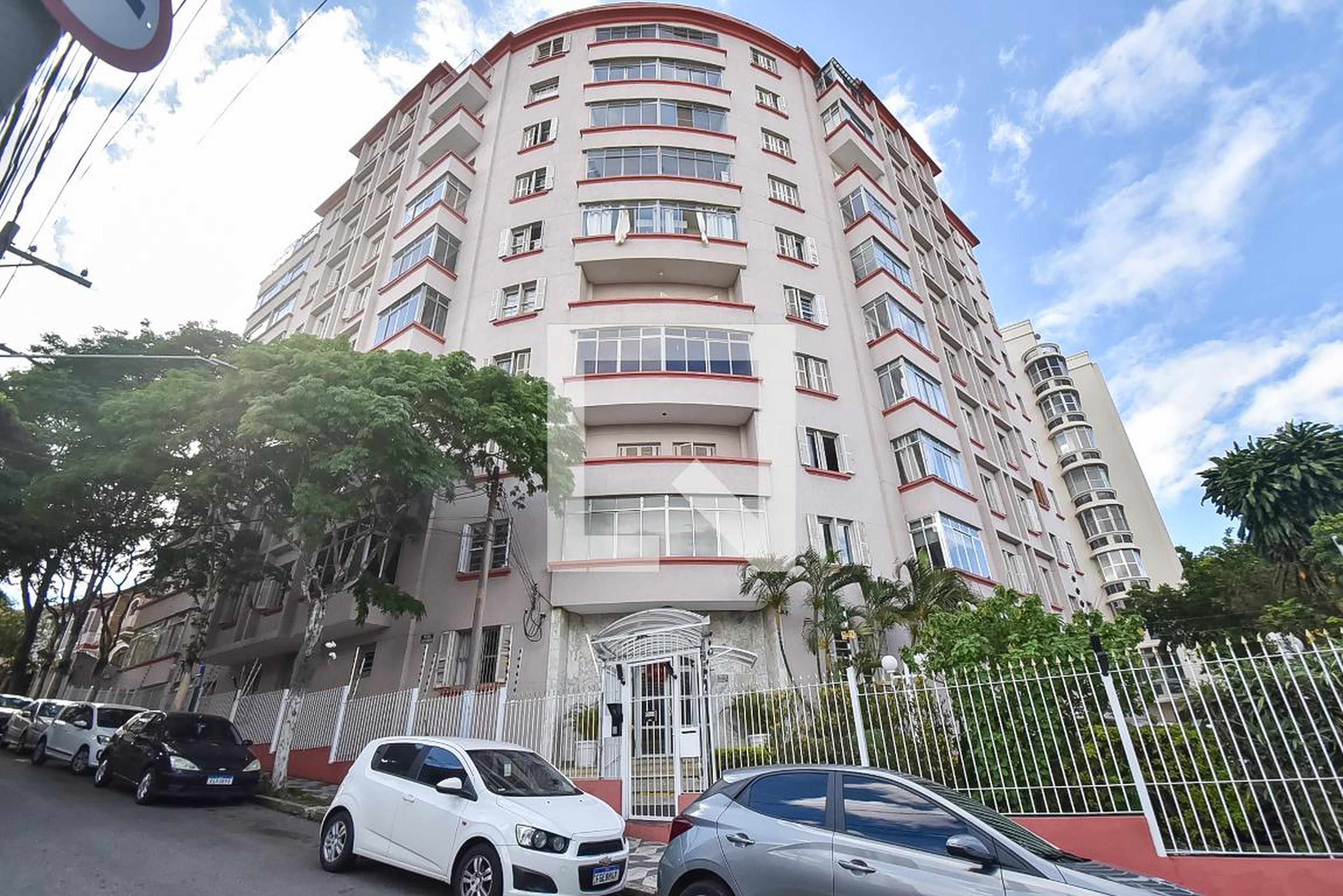 Fachada Edifício Calux