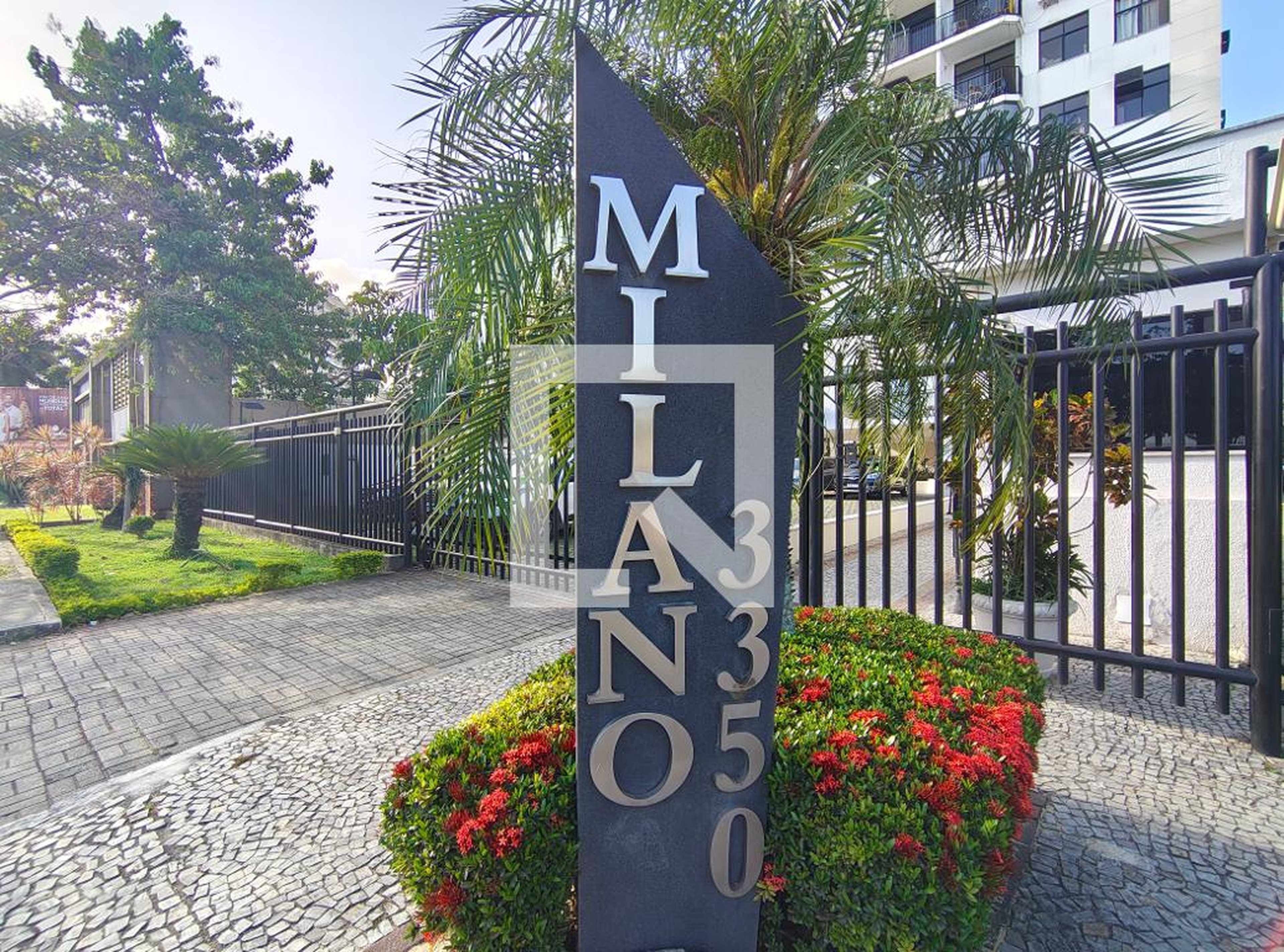 Fachada Condomínio Milano