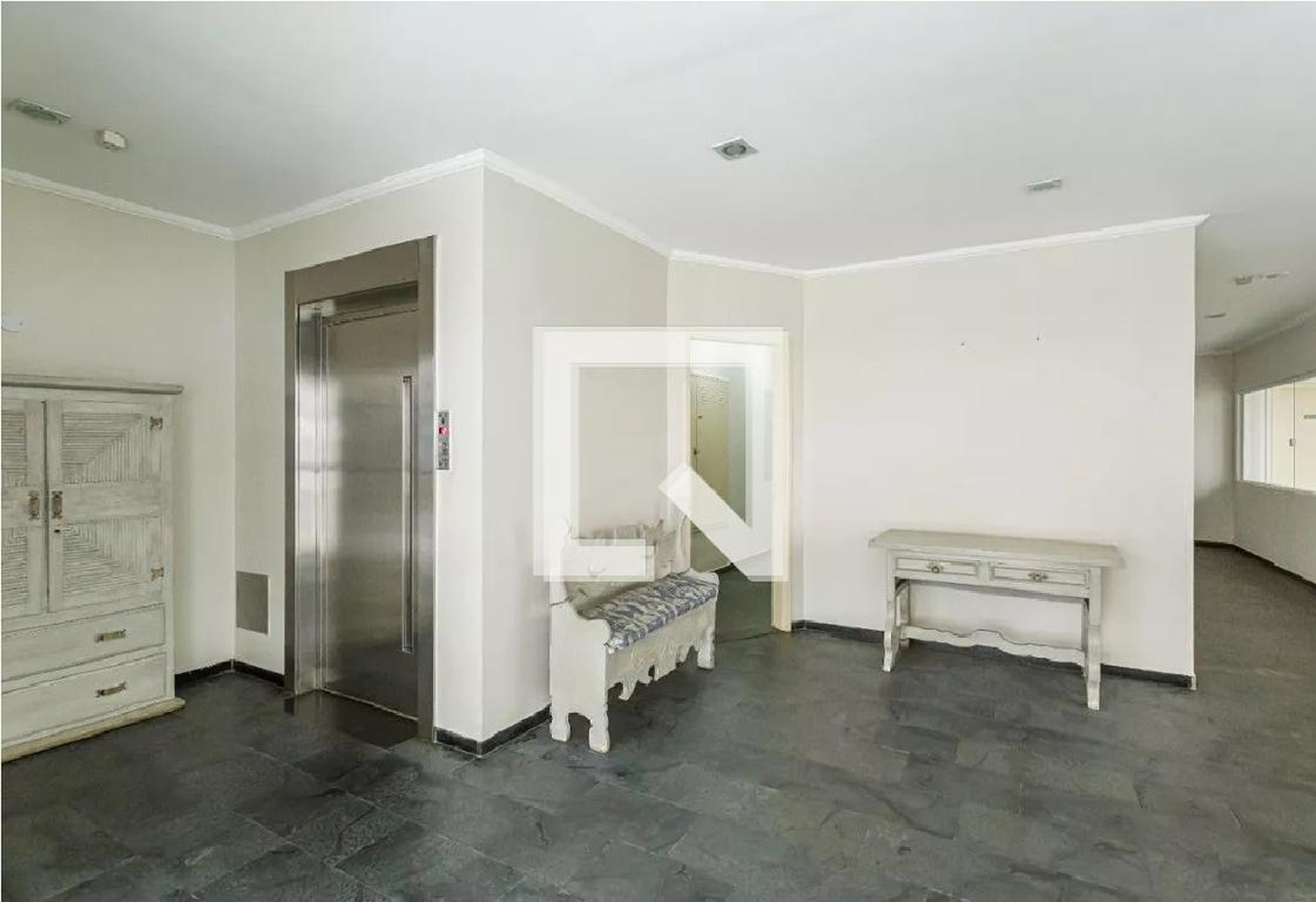 Hall social - Edifício Rousseau