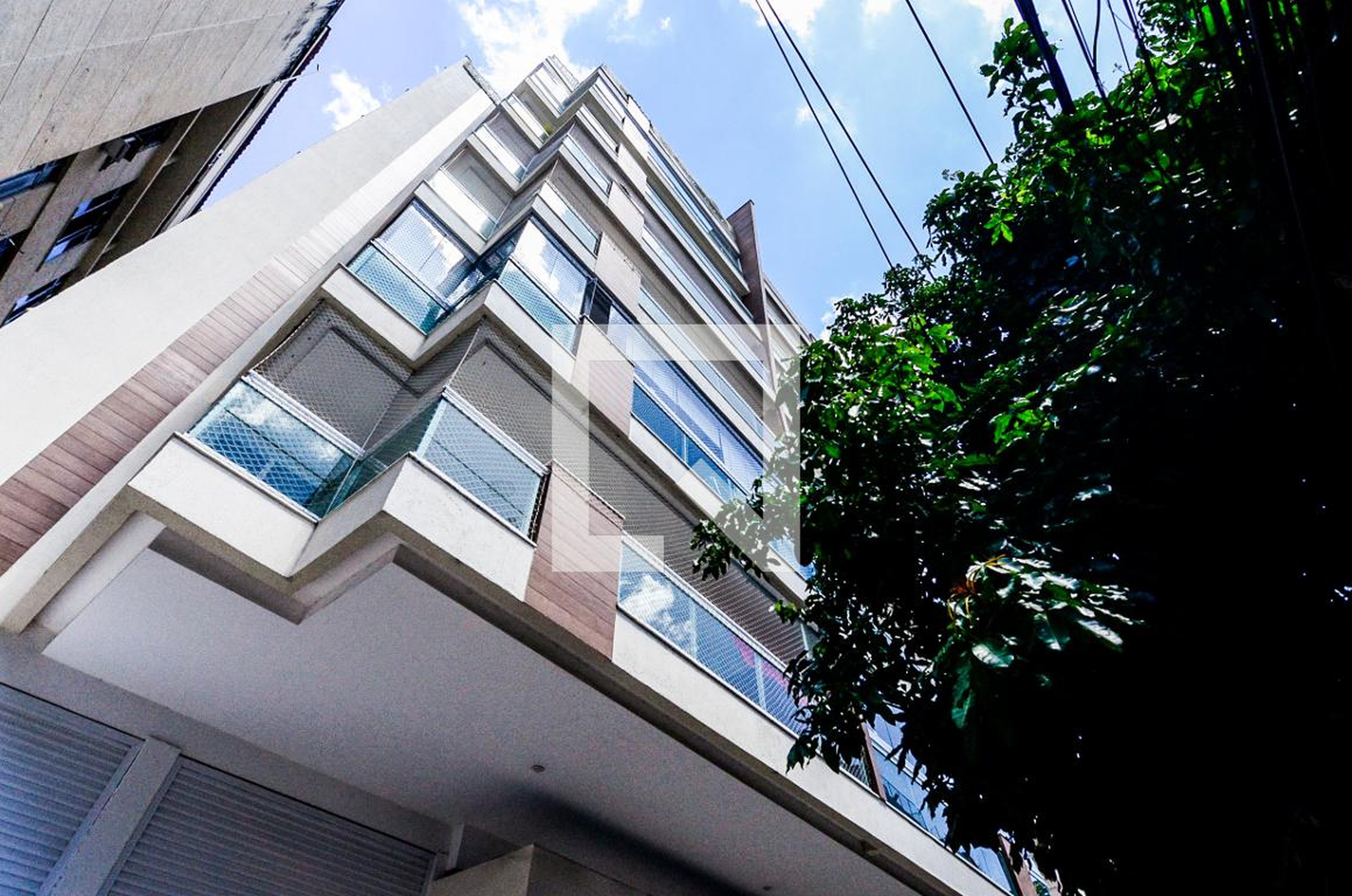 Fachada Condomínio Fernando Capellão