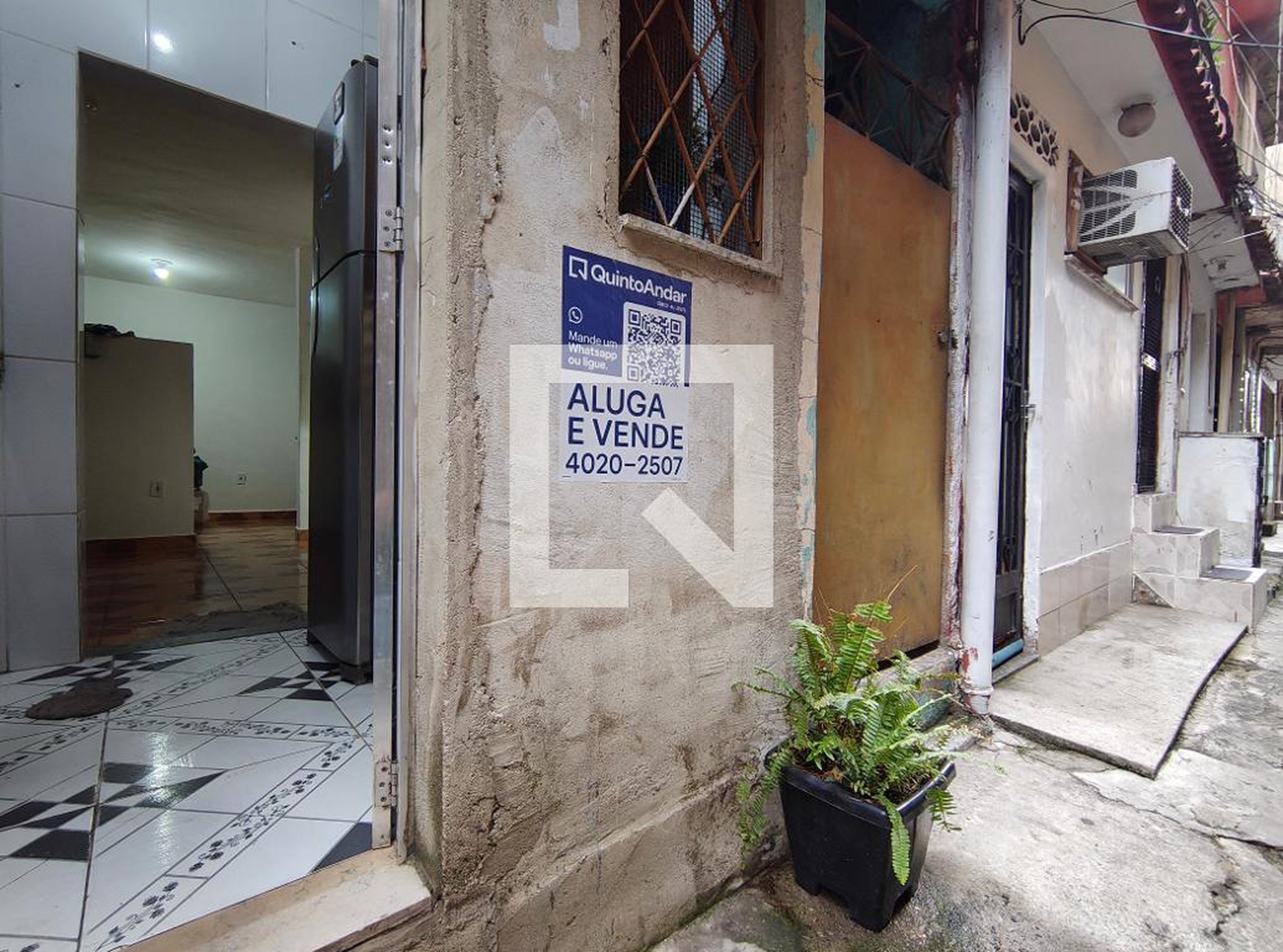 Fachada Condomínio em Estrada Santa Efigênia, 650