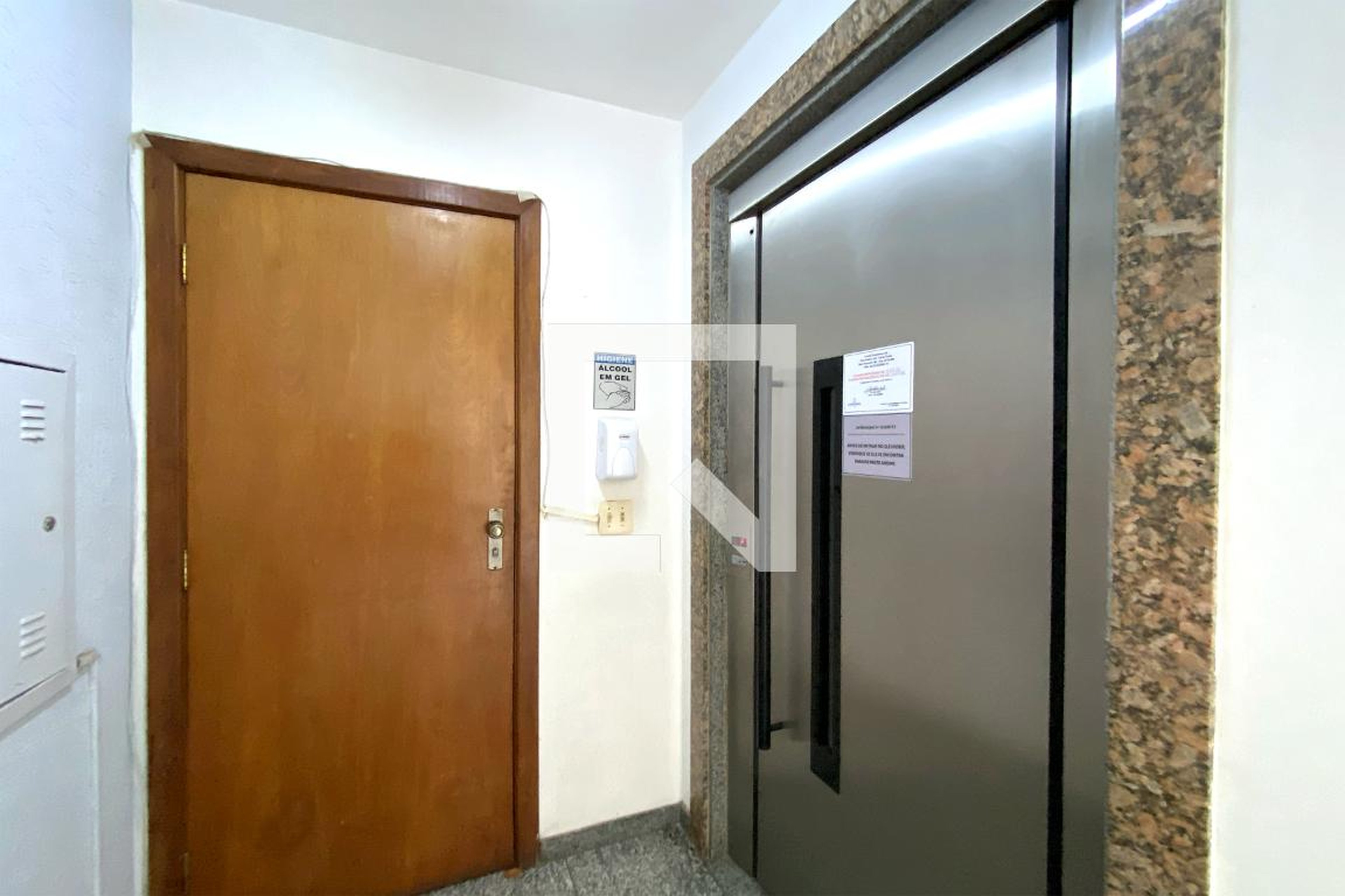 Elevador - Residencial Ramalhete