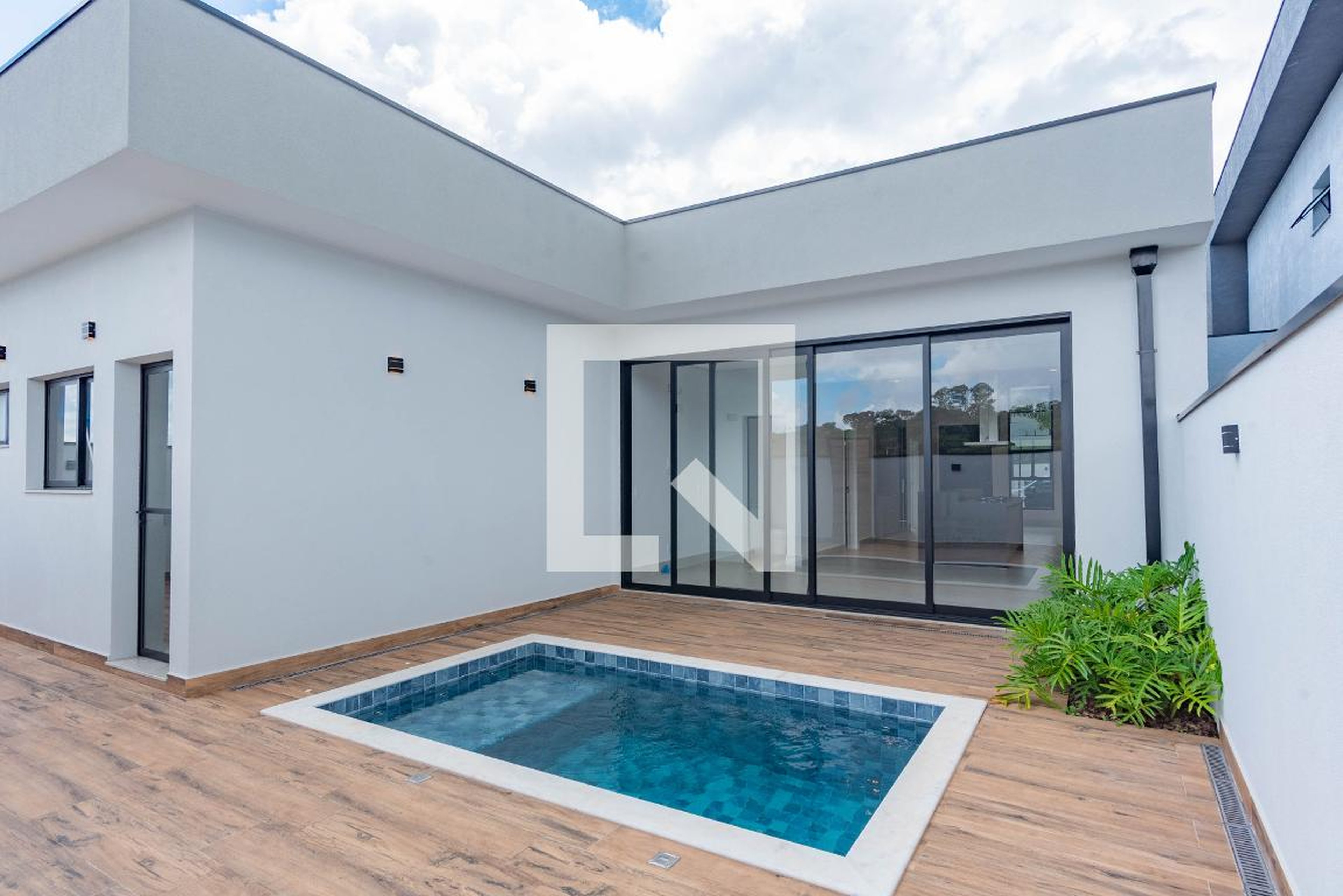 Piscina - Residencial Montalcino