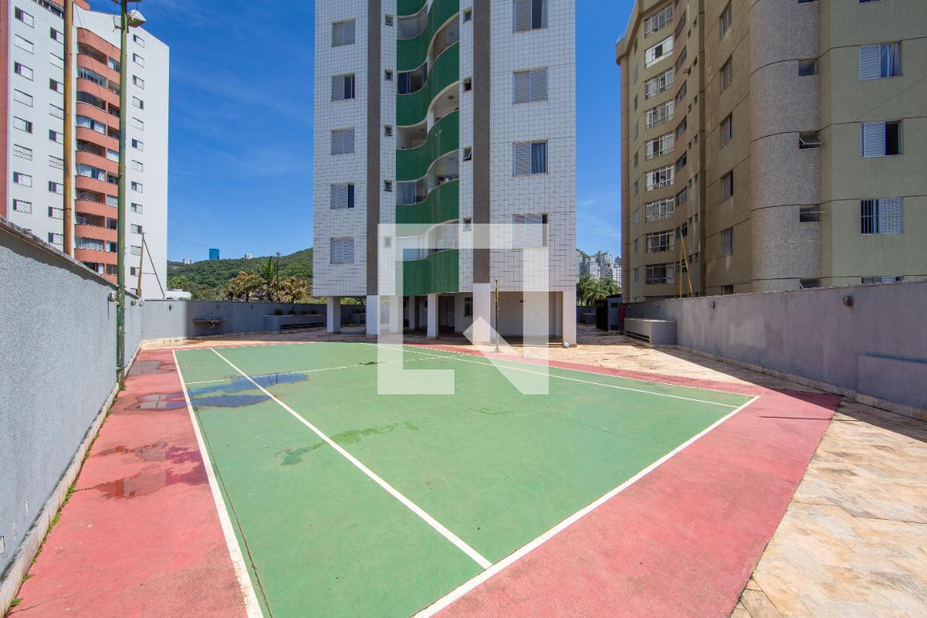 QUADRA - Edifício Três Coqueiros