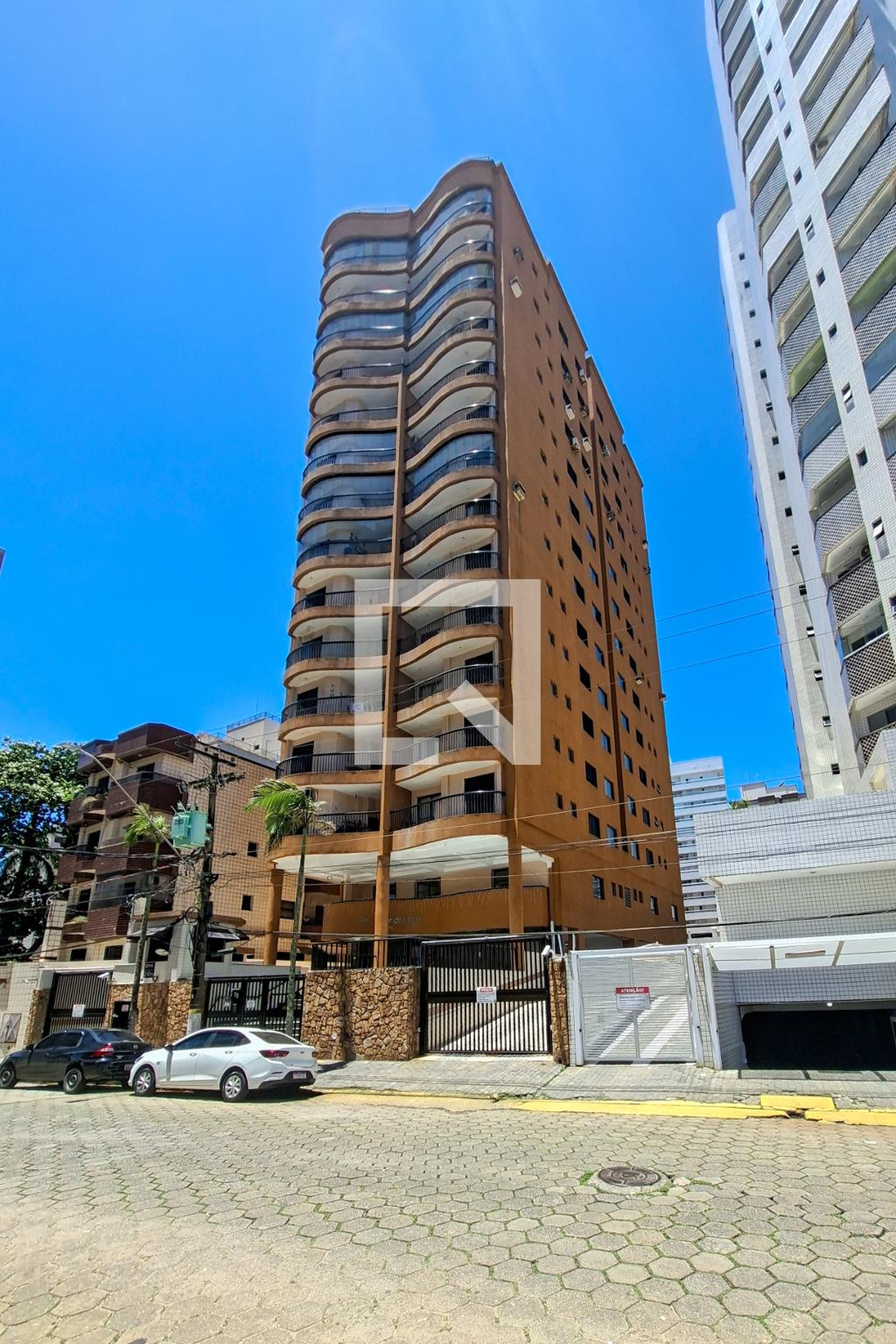 Fachada do Prédio Condomínio Solar dos Reis