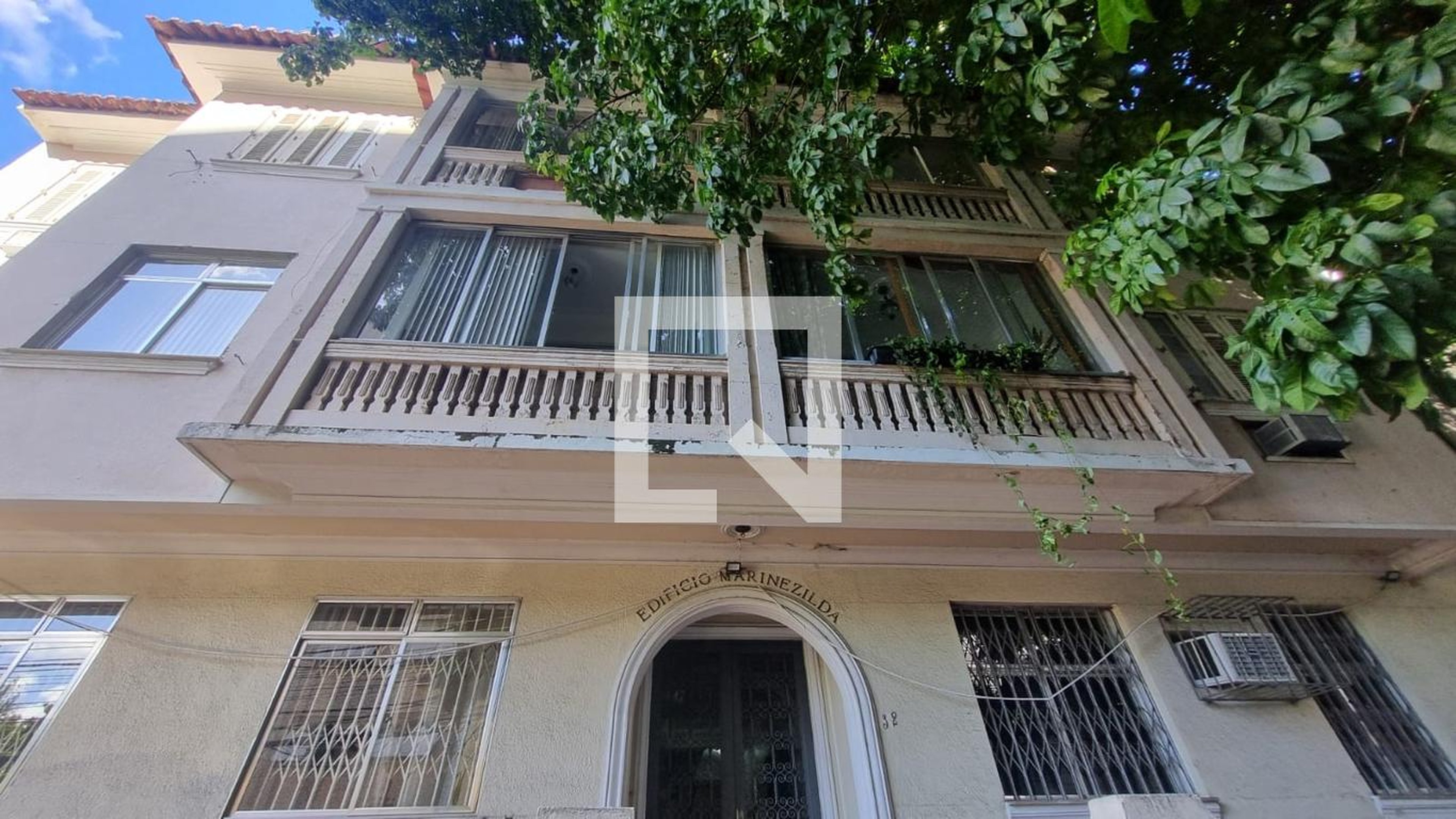 Fachada Edifício Marinezilda