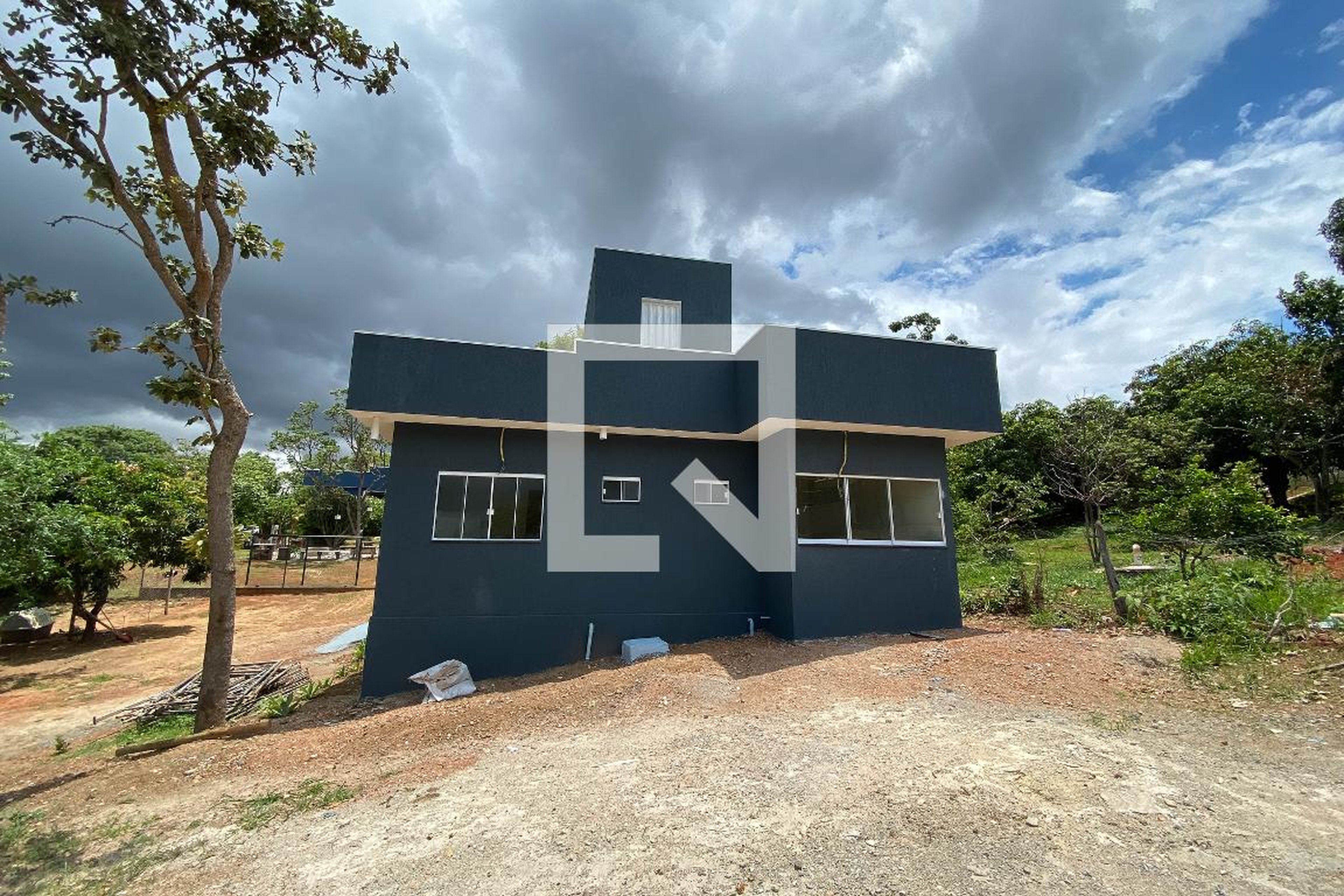 Fachada Condomínio em Chácara Araguaia 2, 85