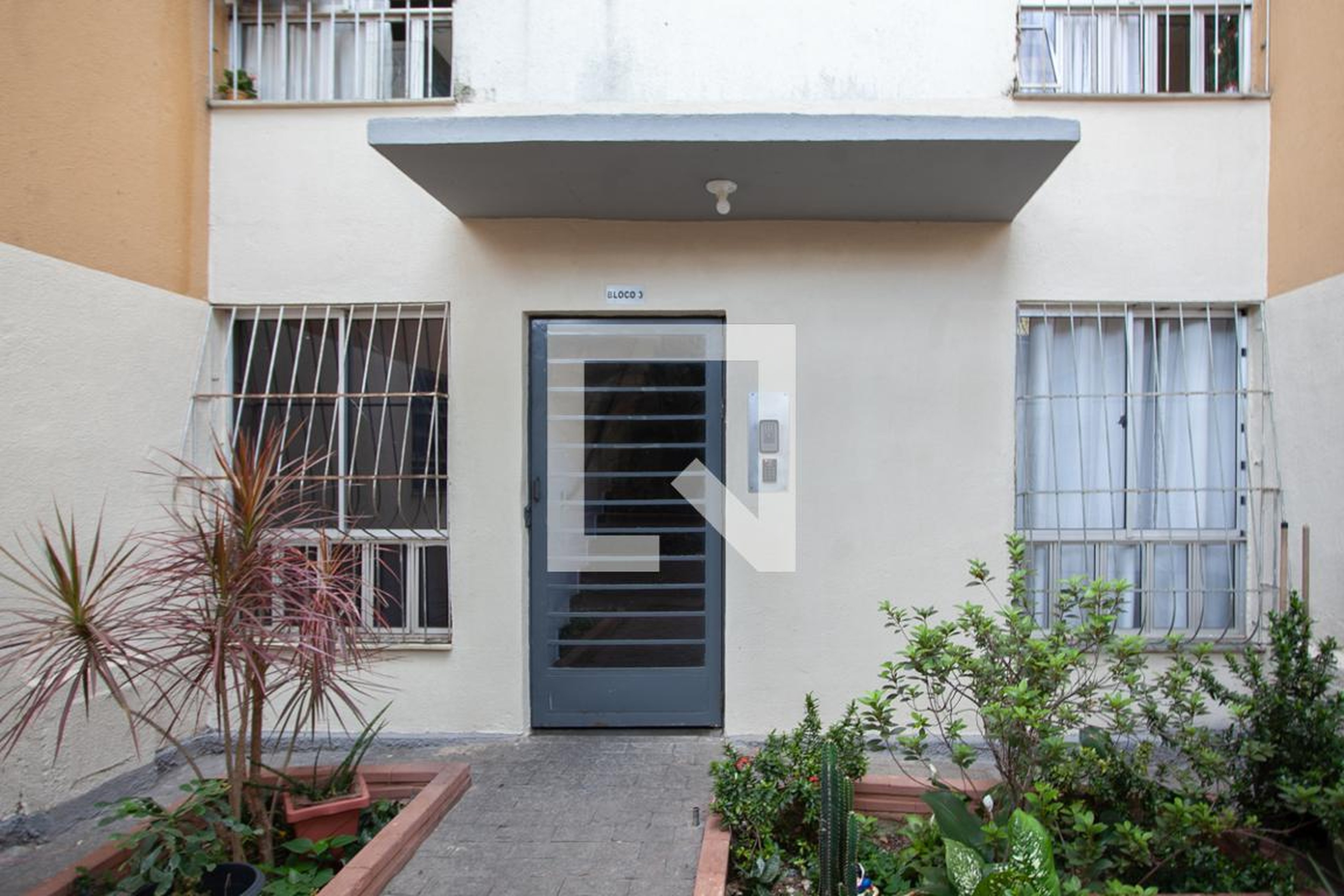 Entrada - Ipê Amarelo