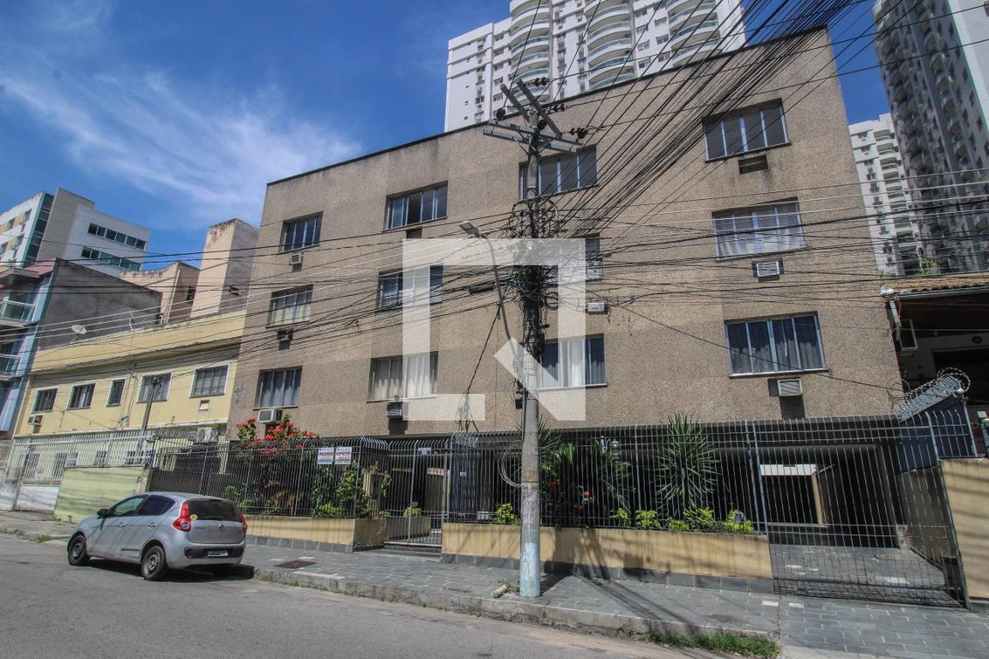 Fachada do Prédio Condomínio em Rua Salgado Filho, 100