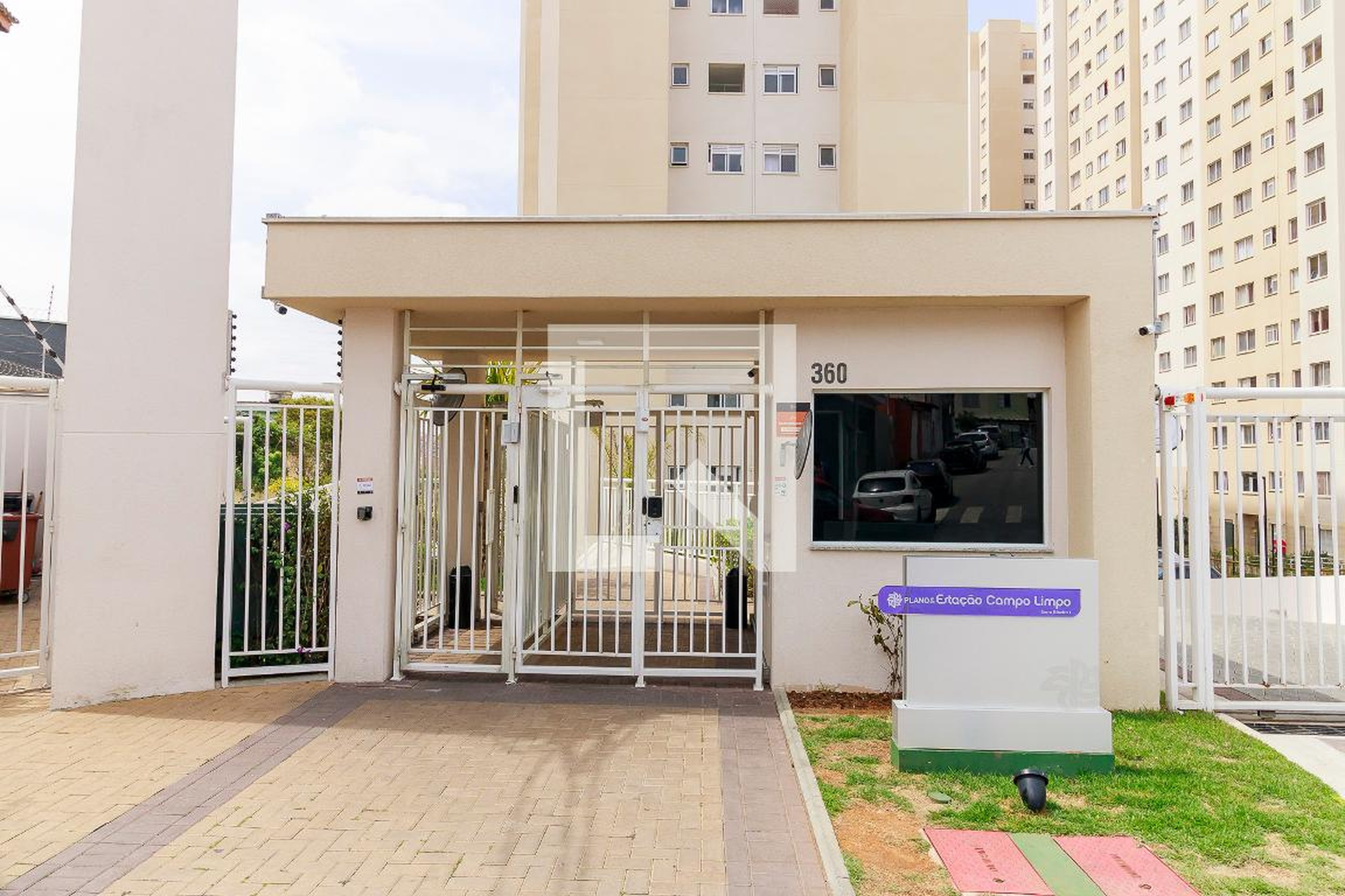 Fachada Condomínio Plano Estação Campo Limpo I