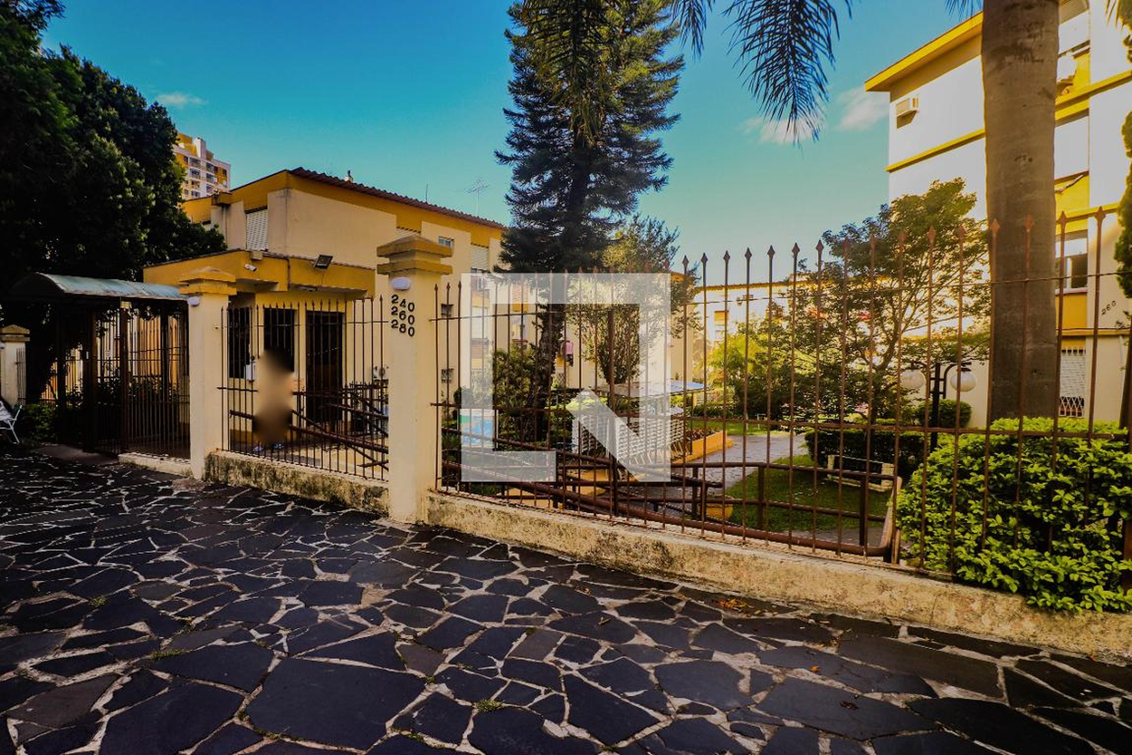 Fachada Condomínio Conjunto Residencial Roque Calage