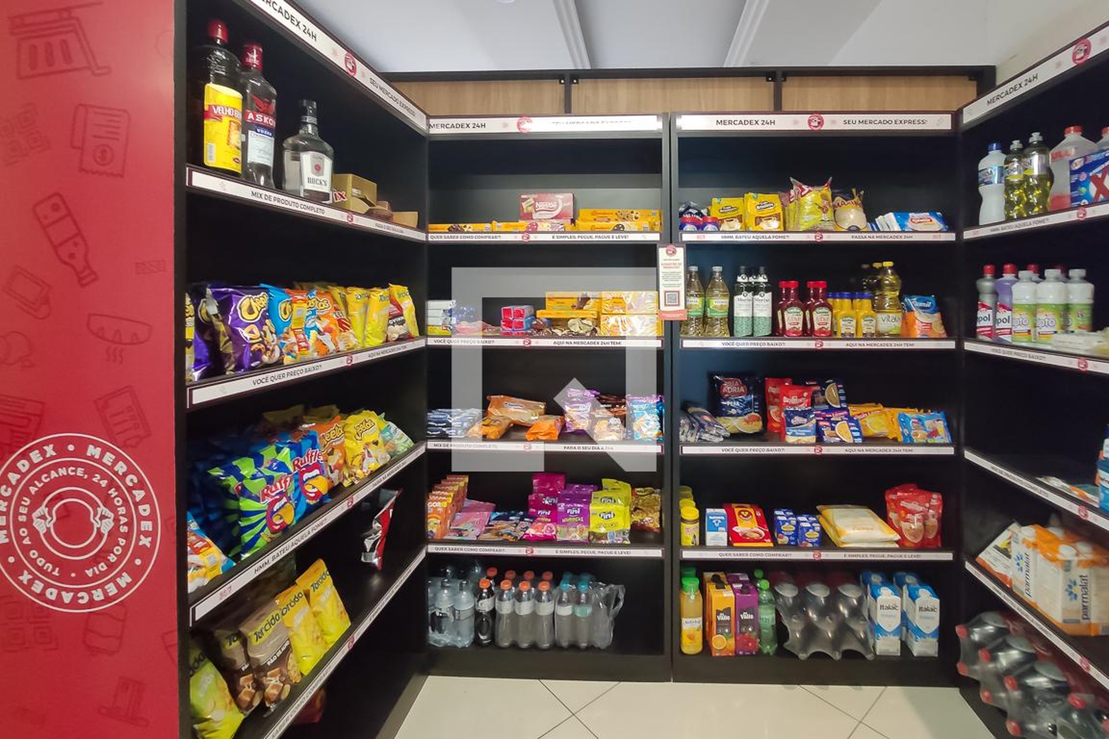 Hall Entrada - Edifício Arco-Iris