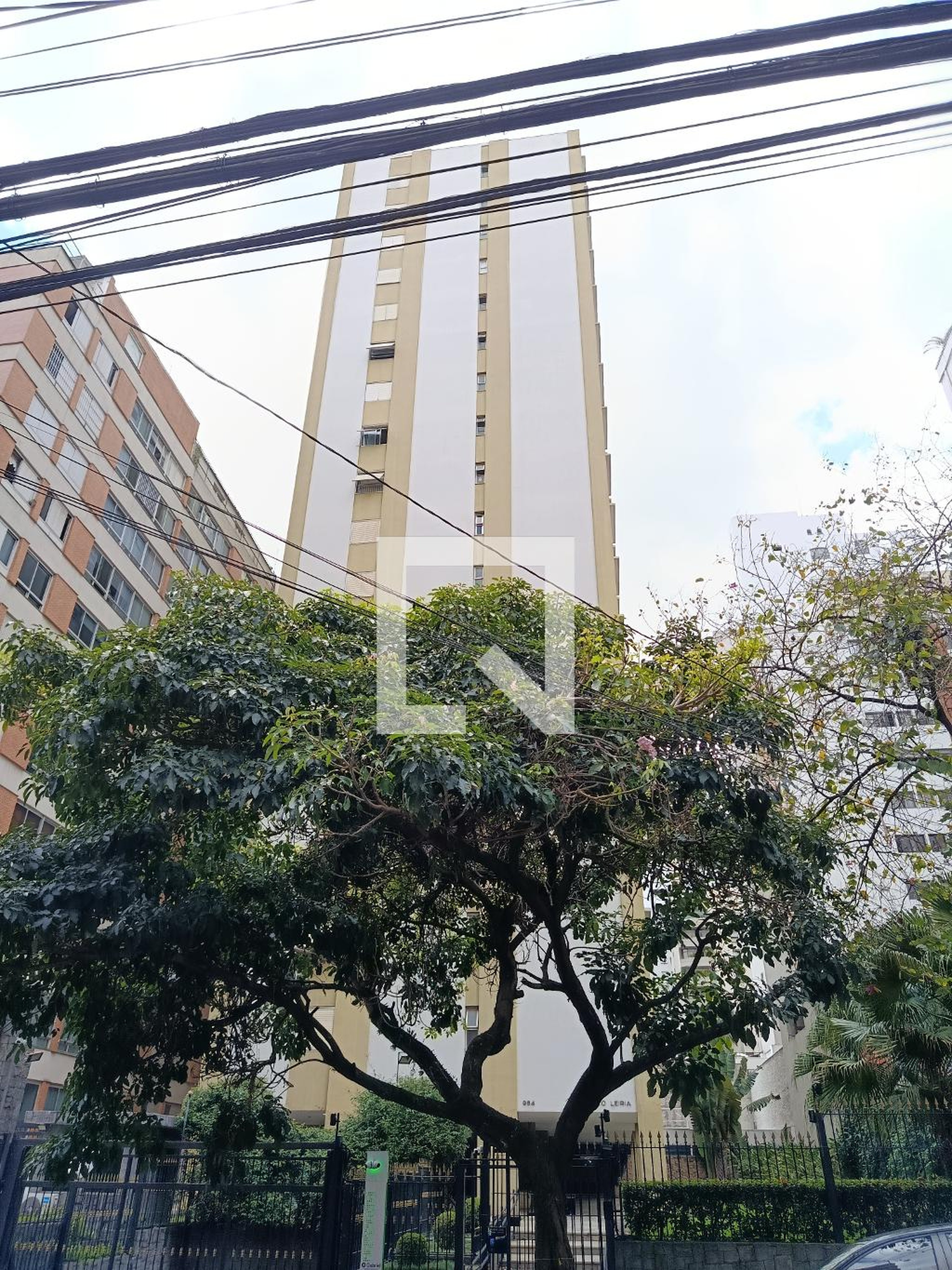 Fachada Condomínio Leiria