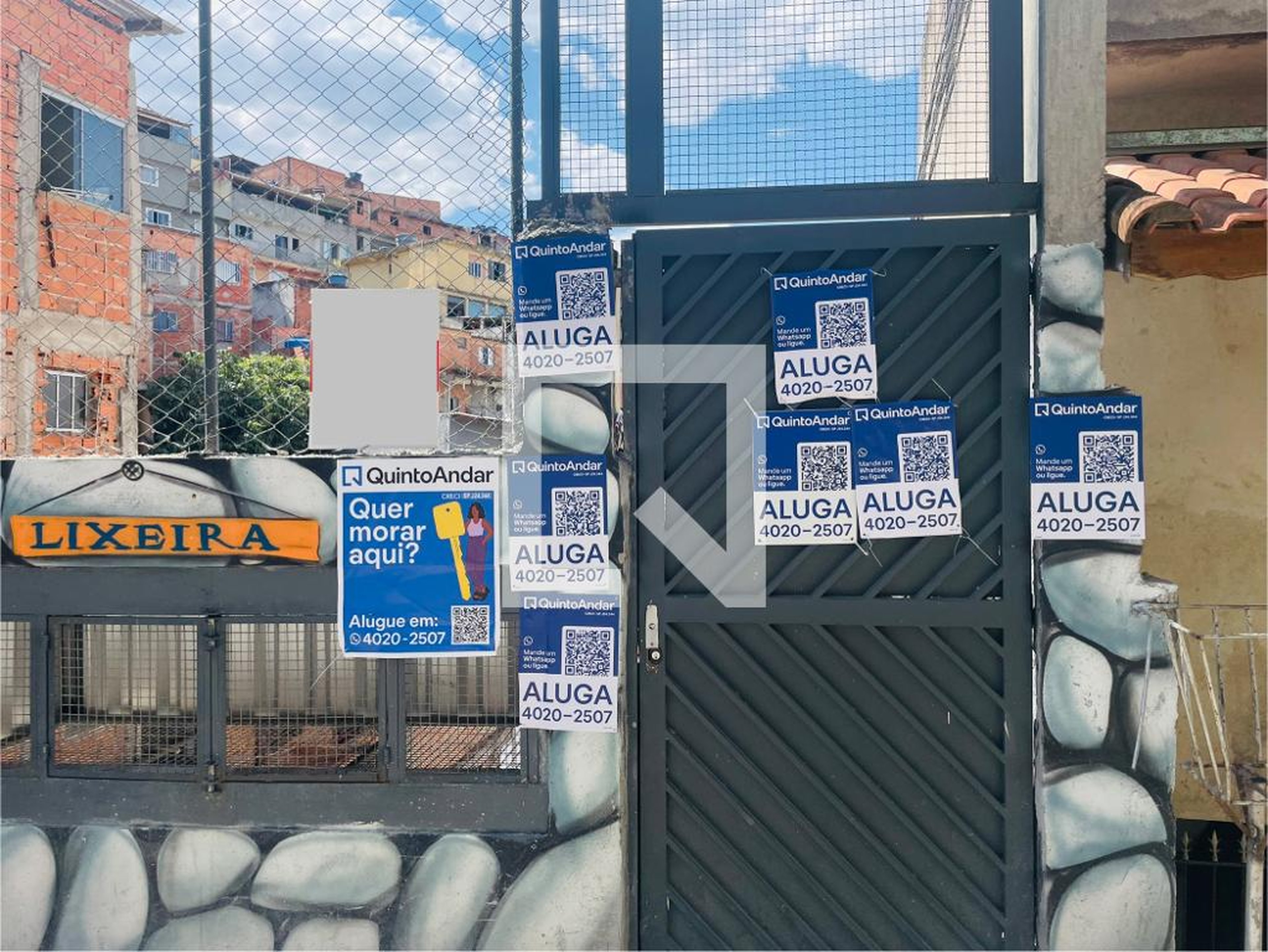 Fachada Condomínio em Rodovia Fernão Dias, 82