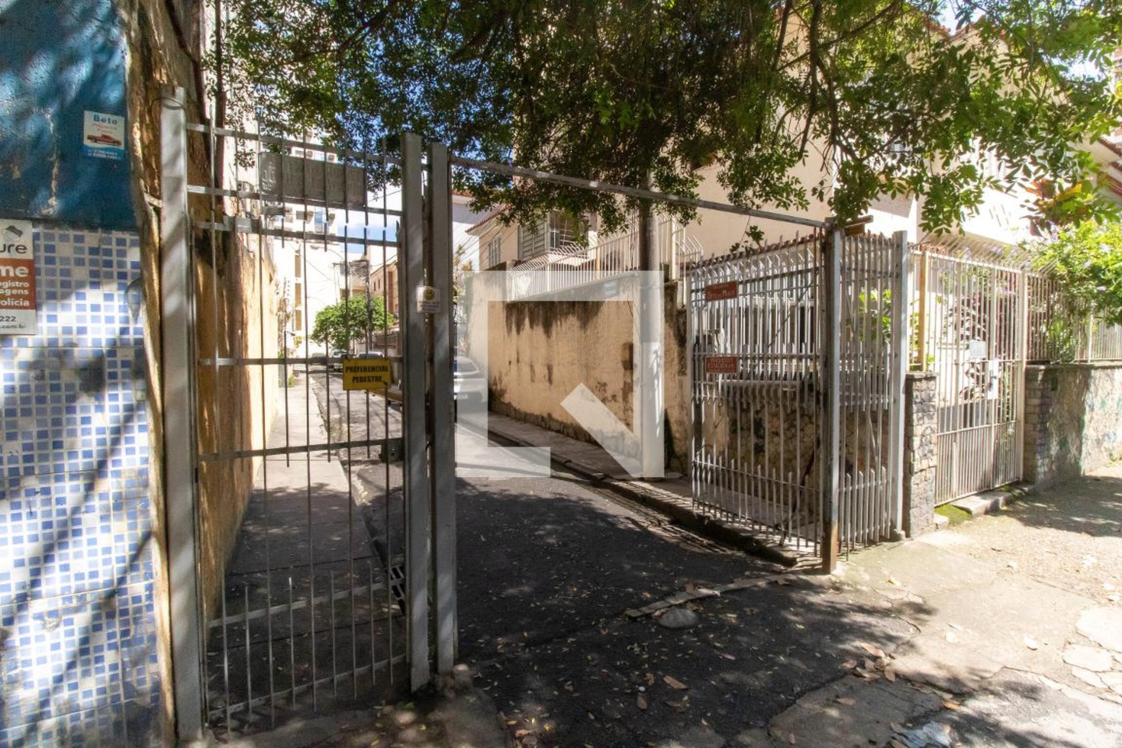 Fachada Condomínio em Travessa Oito de Maio, 7