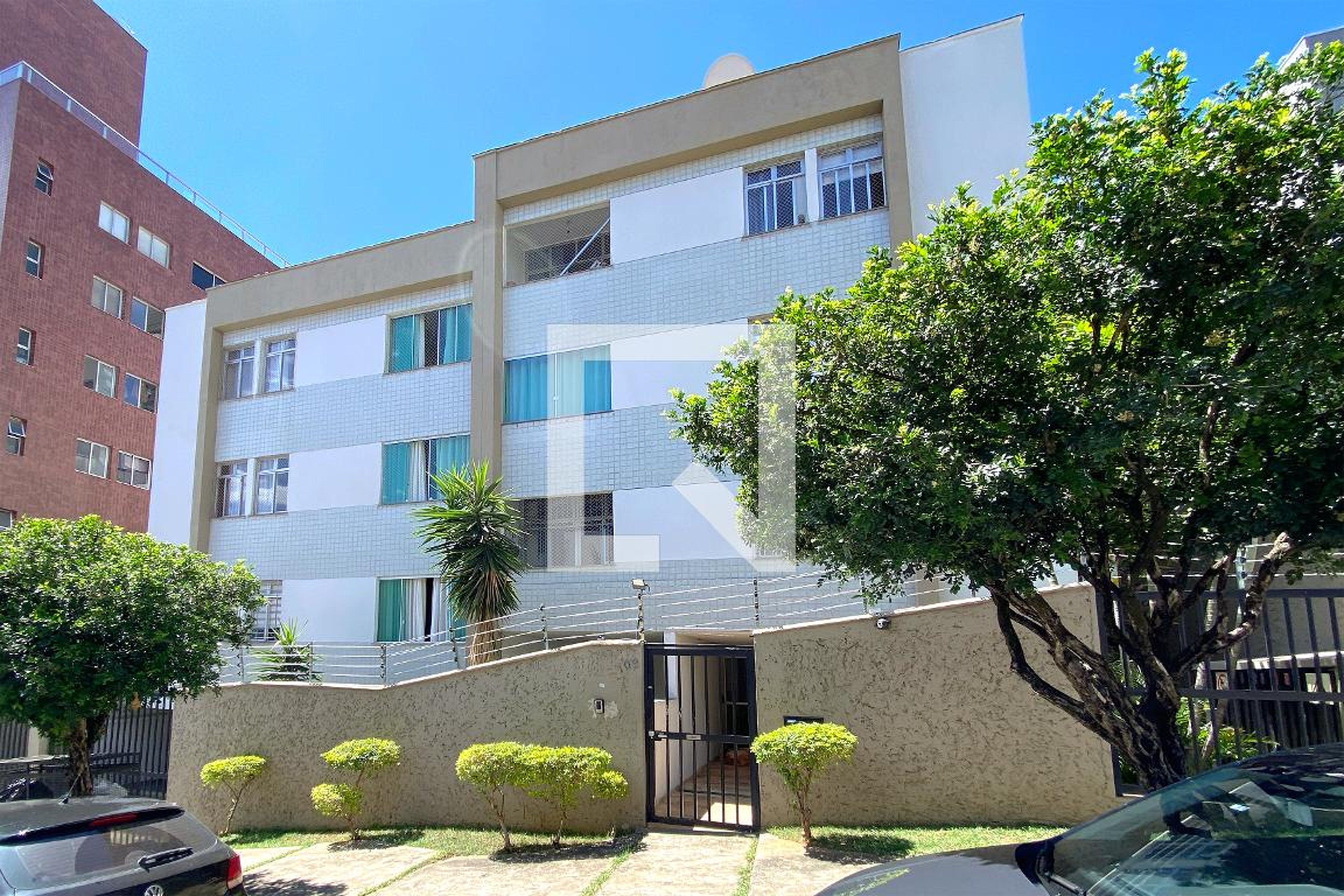 Fachada Condomínio em Rua Stella Hanriot, 109