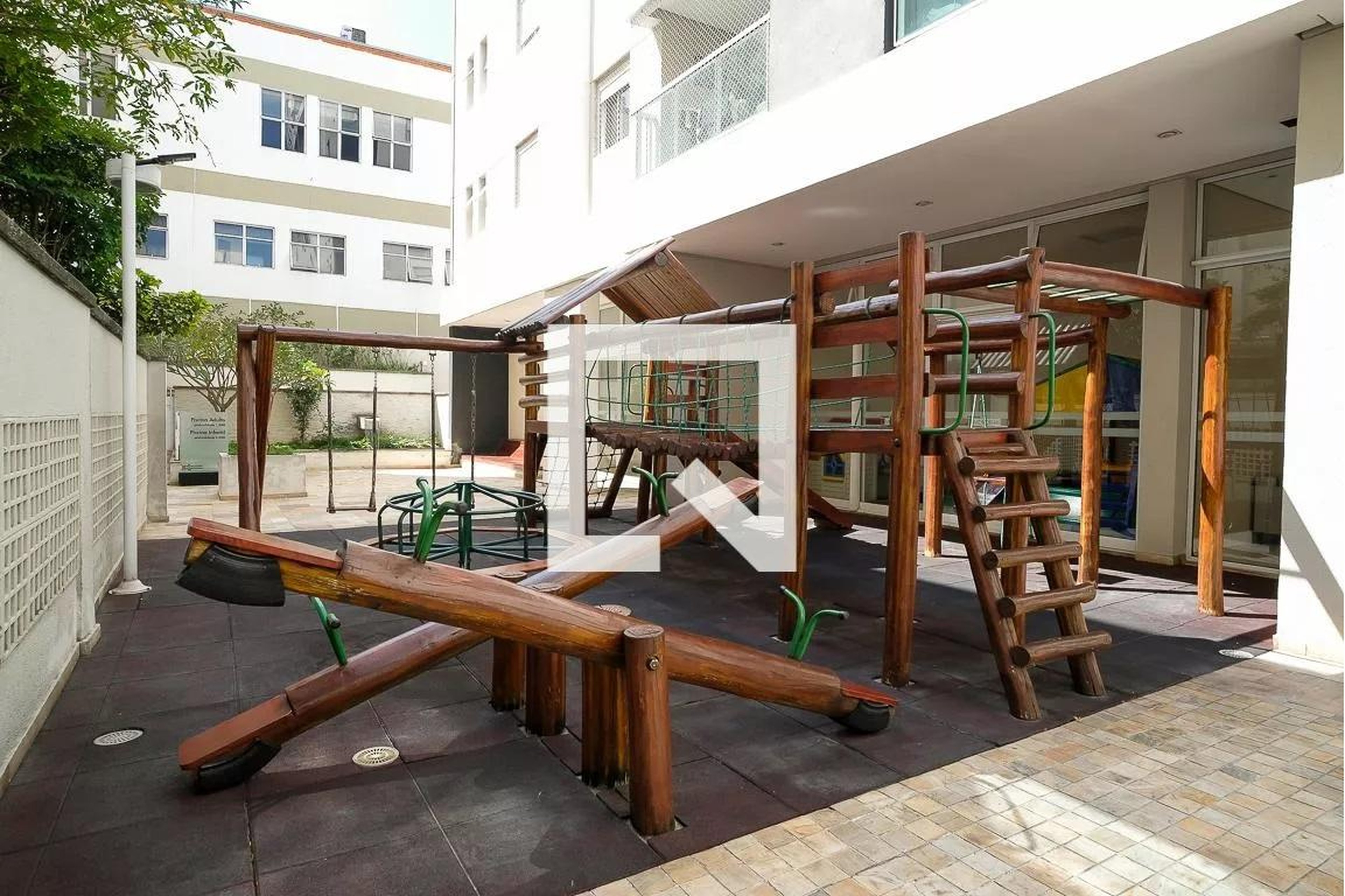 Playground - Residencial Mondrian
