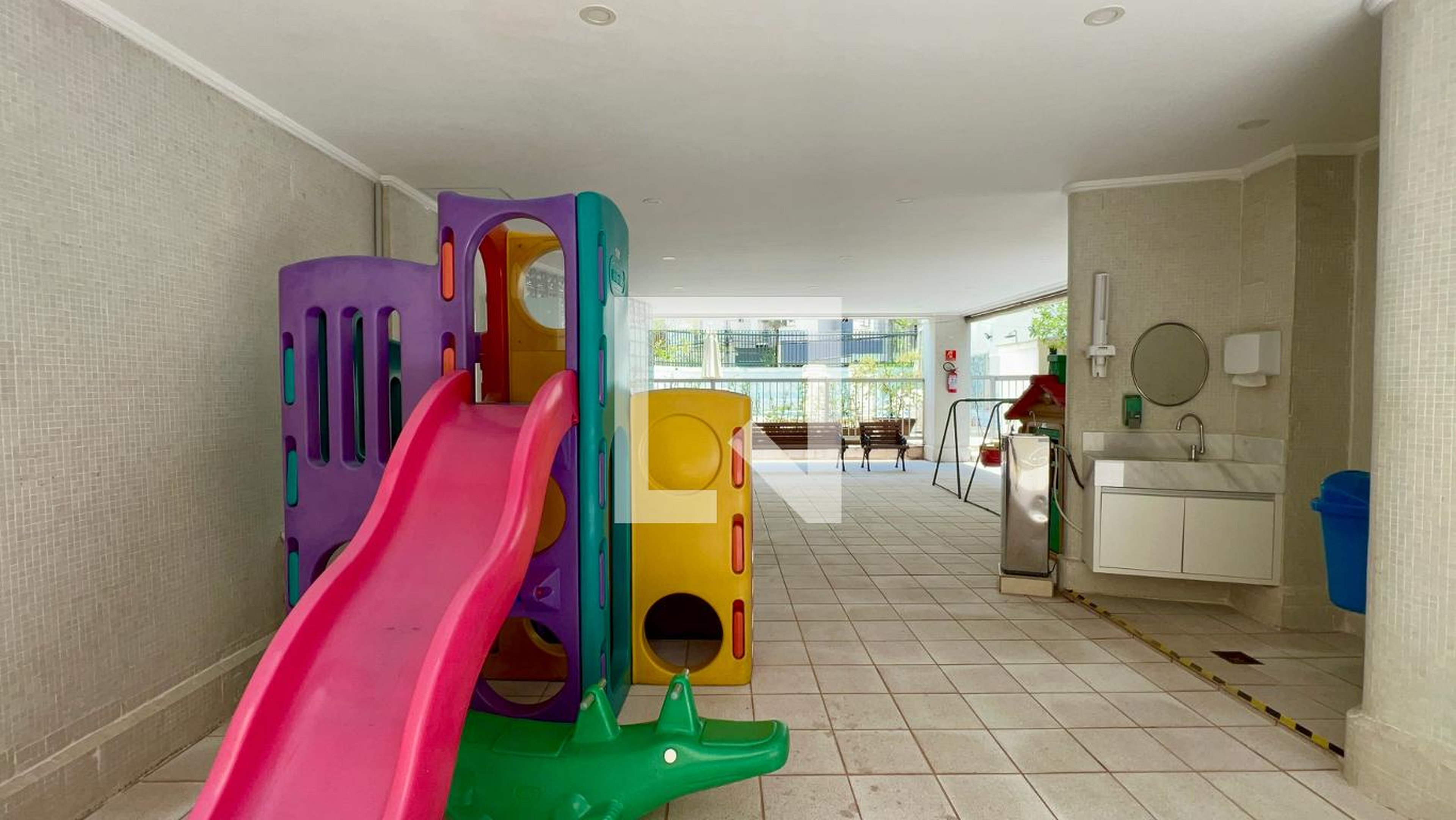 Playground - Barão São Carlos