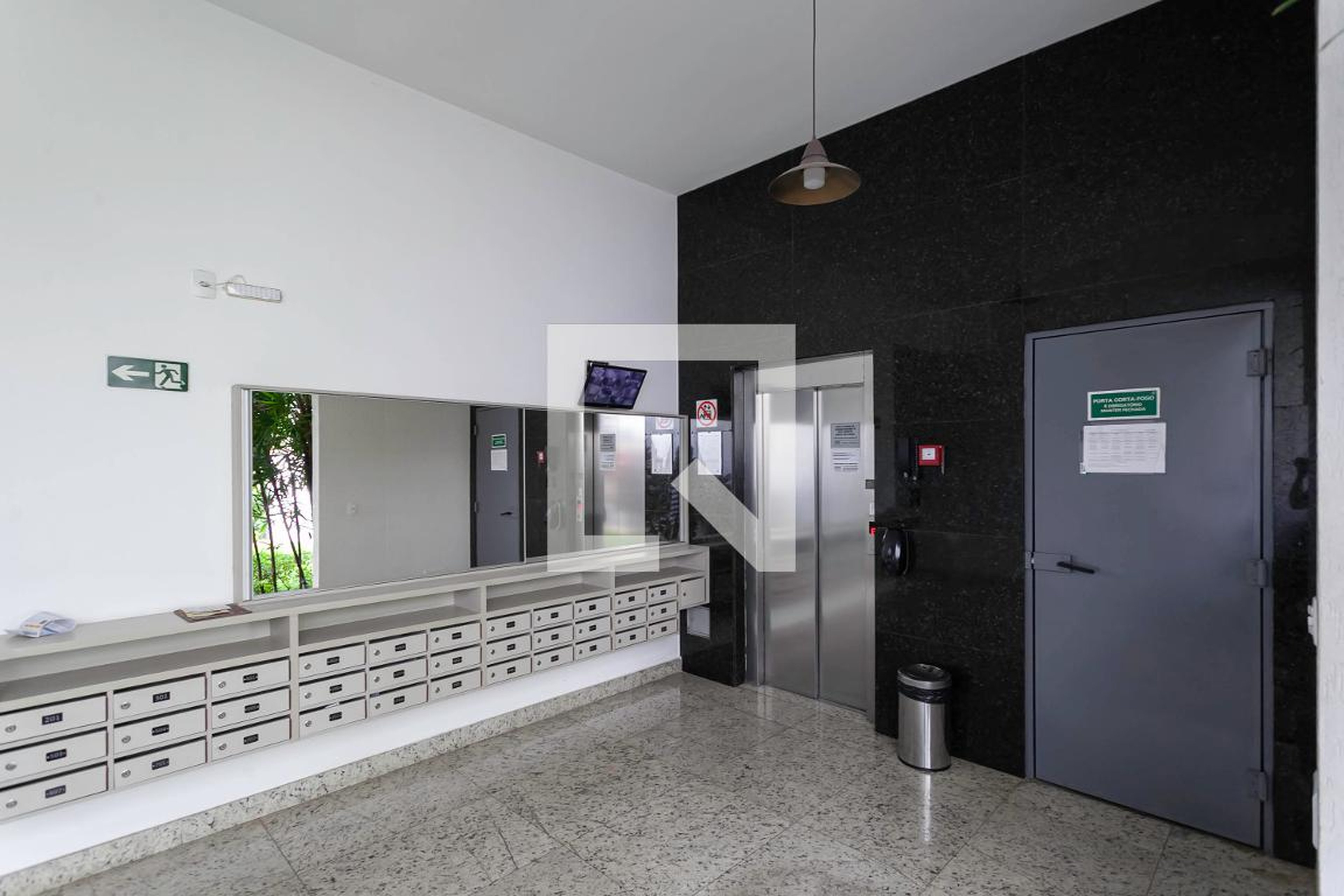 Entrada - Edifício Mont Blanc