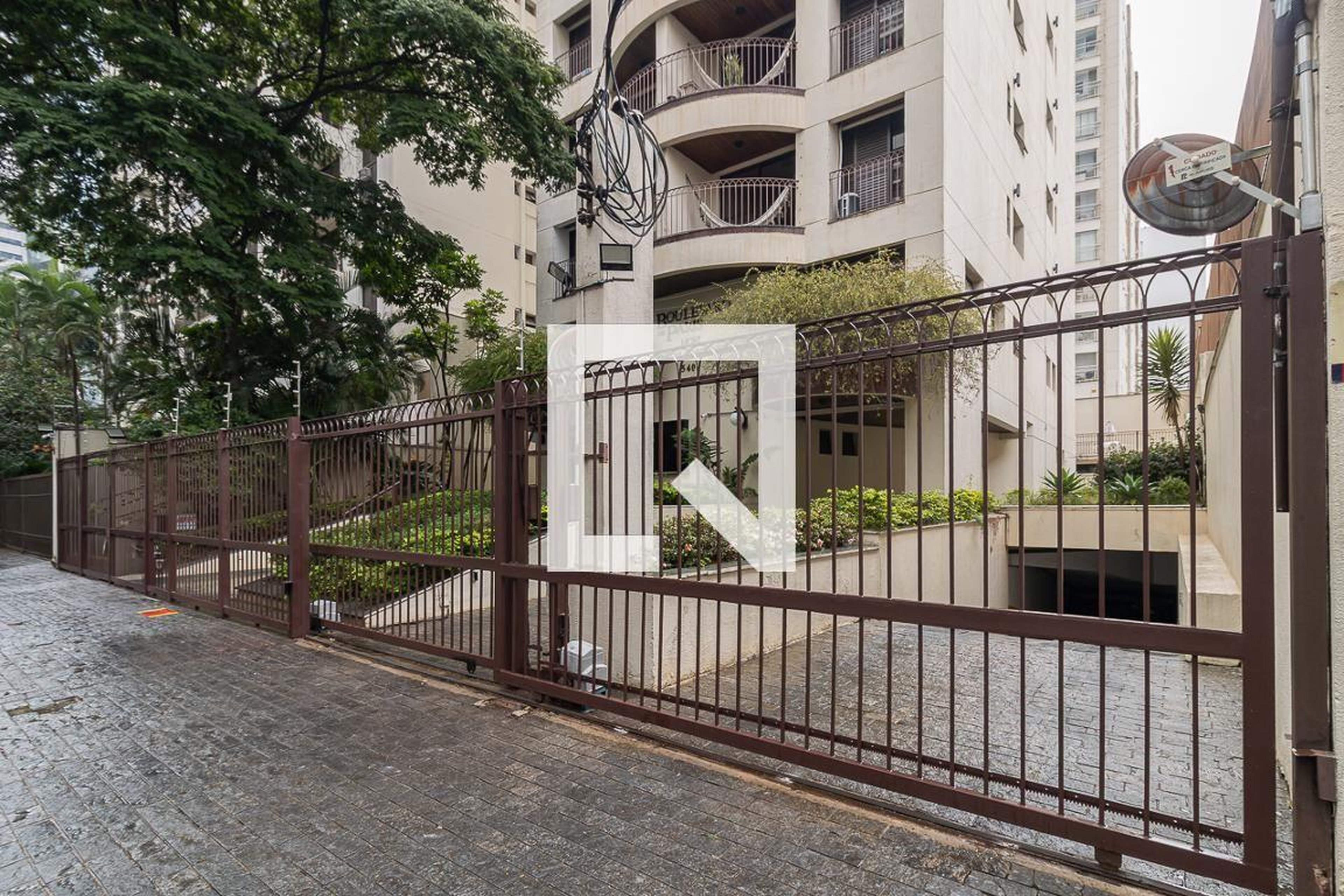 Fachada Condomínio Boulevard Paris Palais