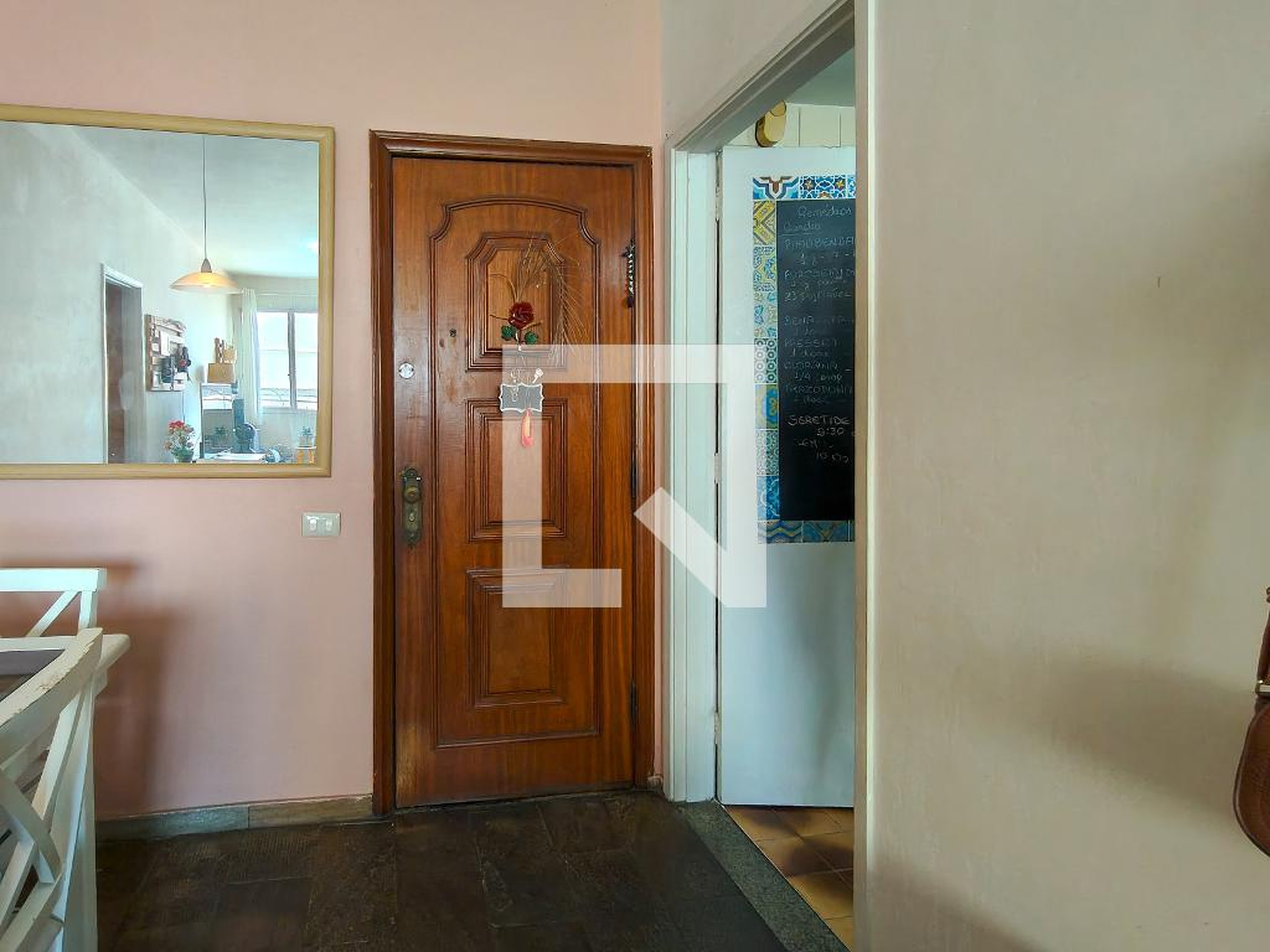 Entrada - Edifício DR Democrito Linhares