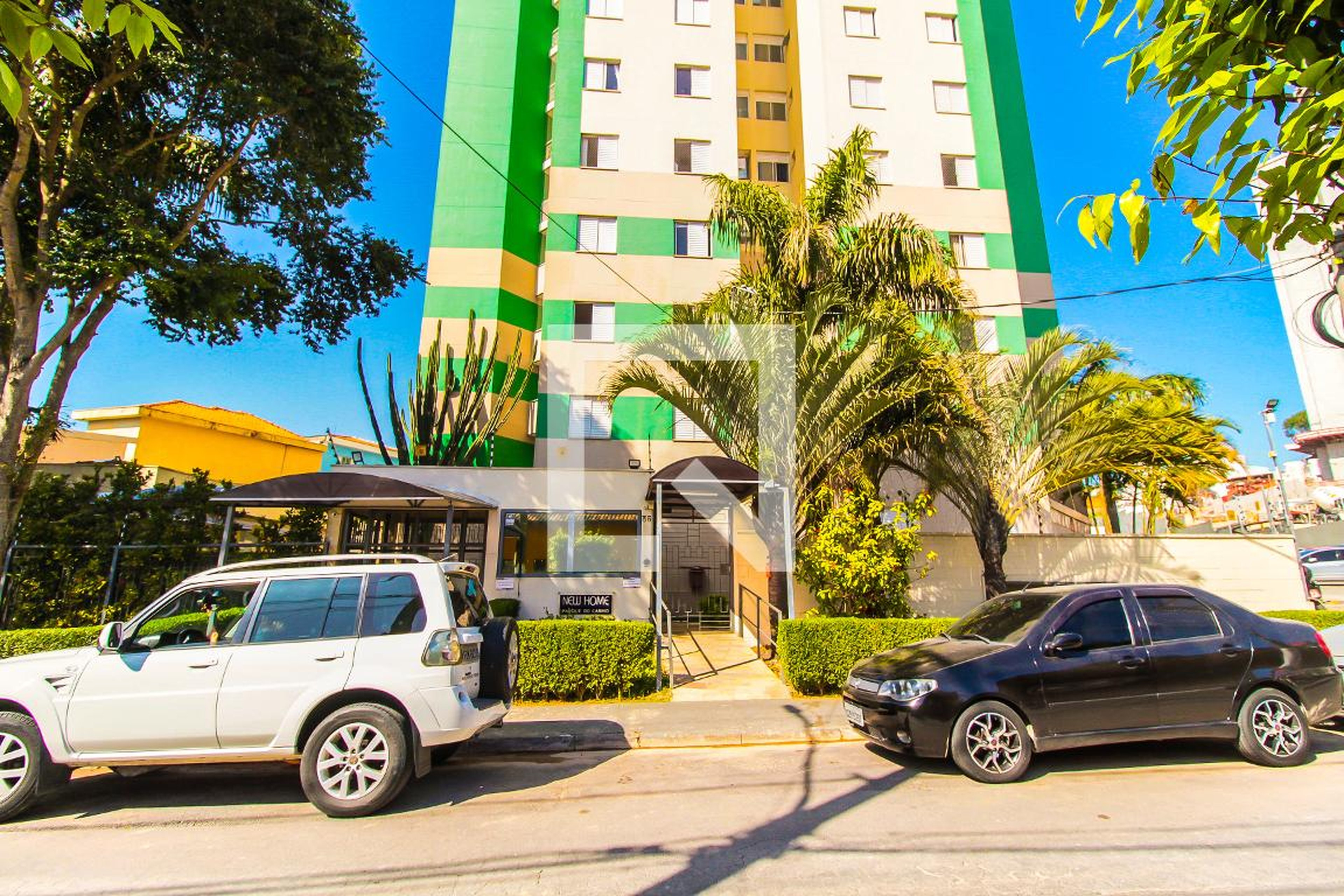 Fachada do Prédio Condomínio em Rua Indaiá Grande, 35