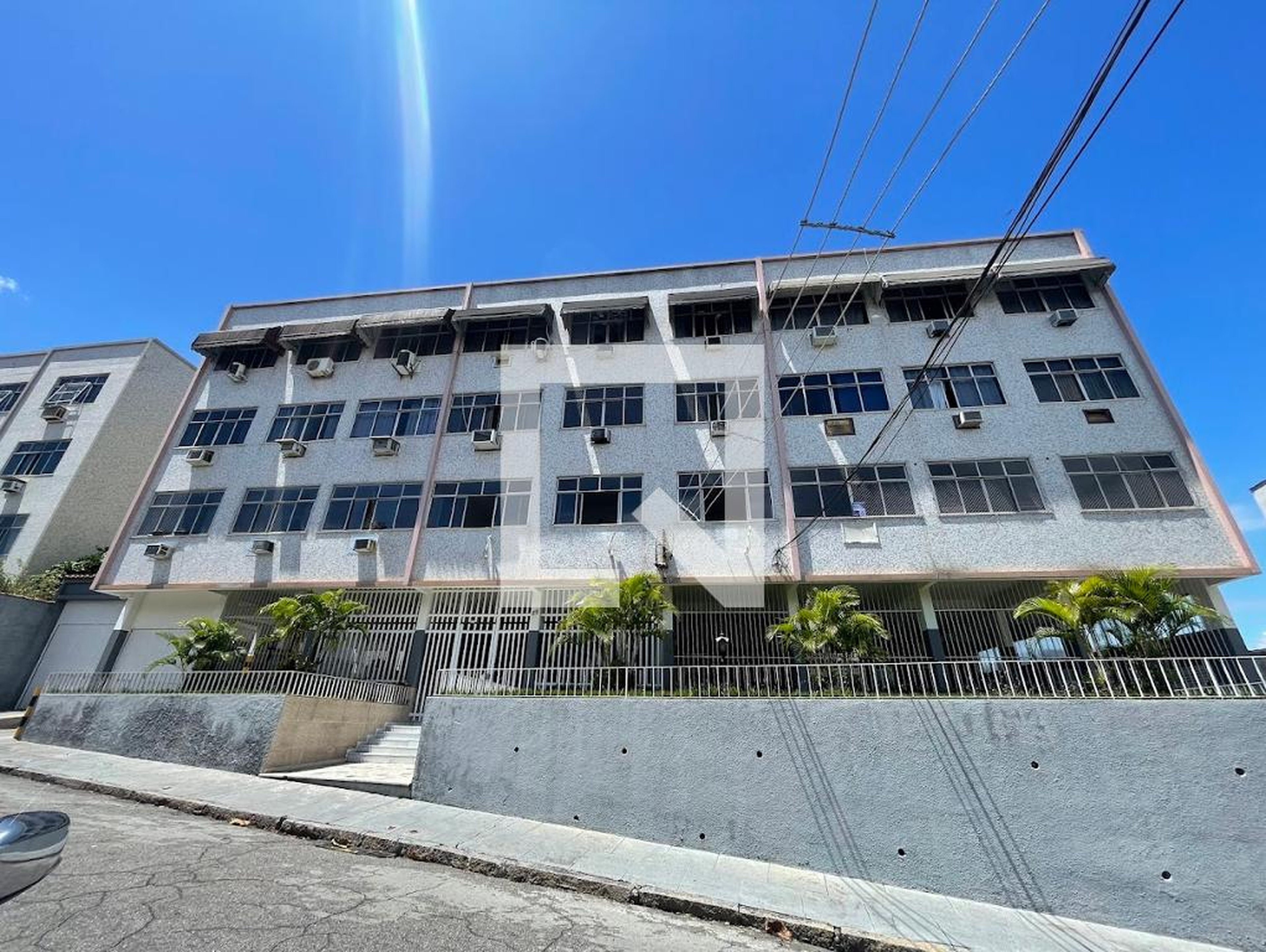 Fachada Condomínio em Rua Francisco da Costa, 35