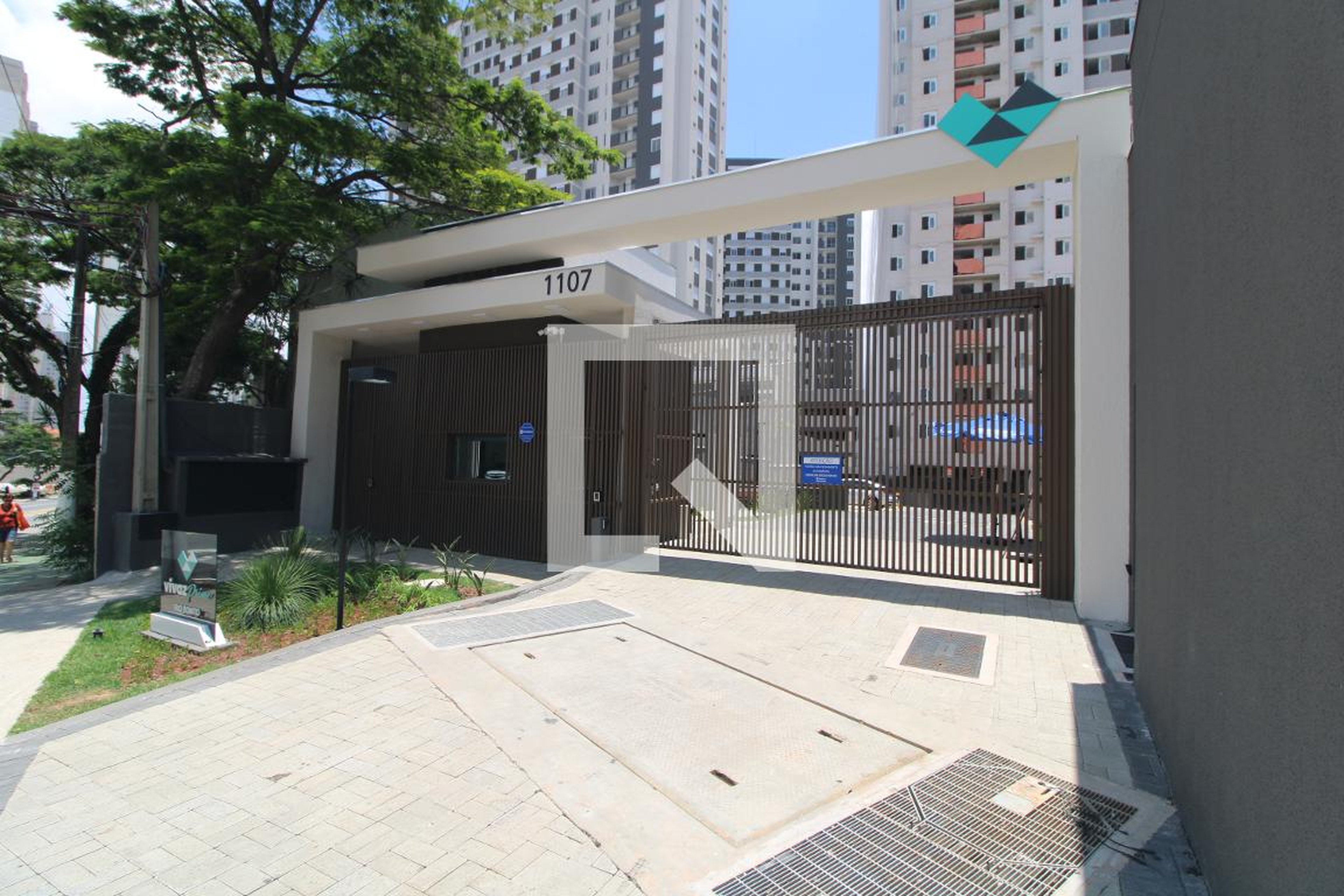 Fachada Condomínio em Avenida do Rio Bonito, 1110