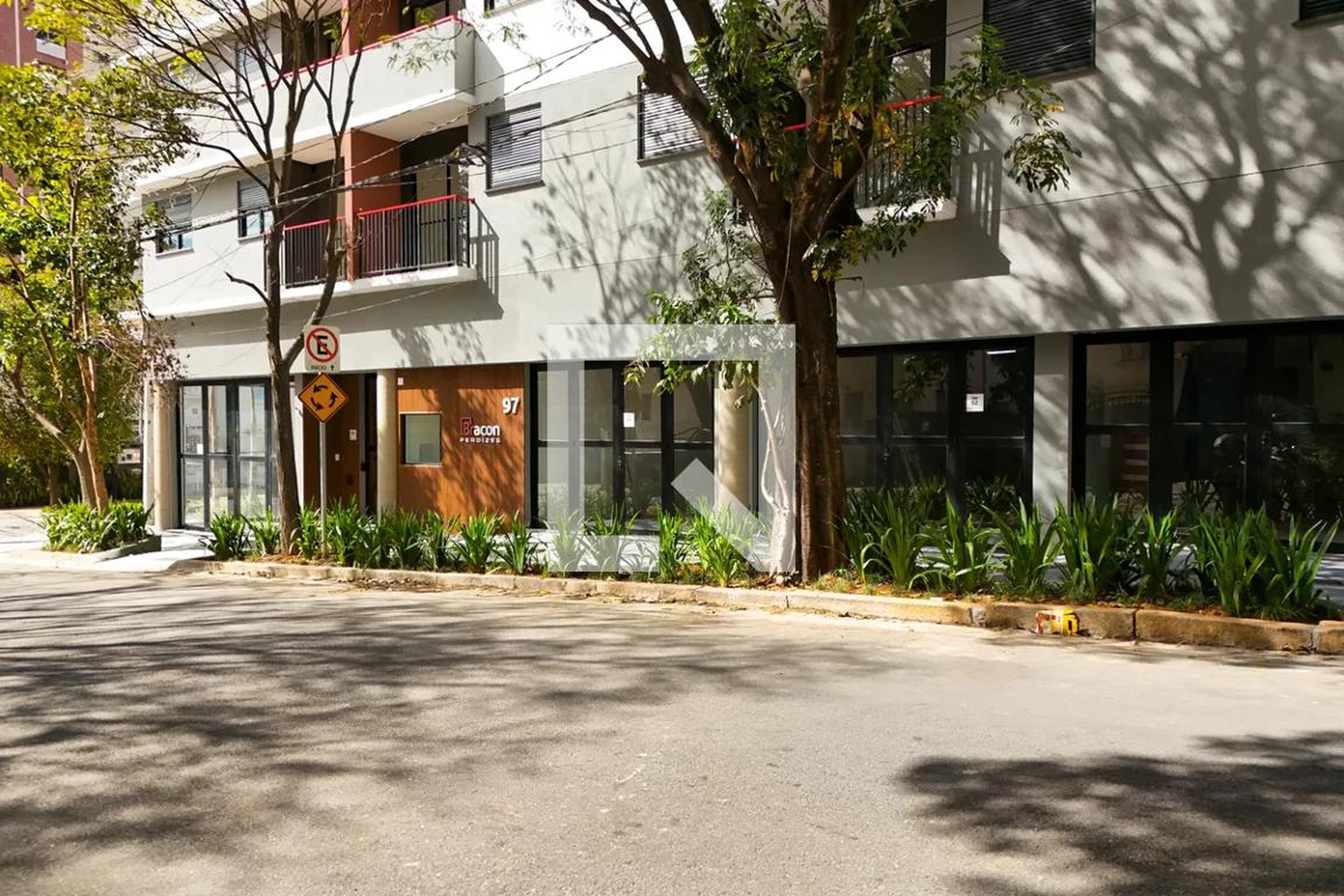 Fachada Condomínio Bracon Perdizes