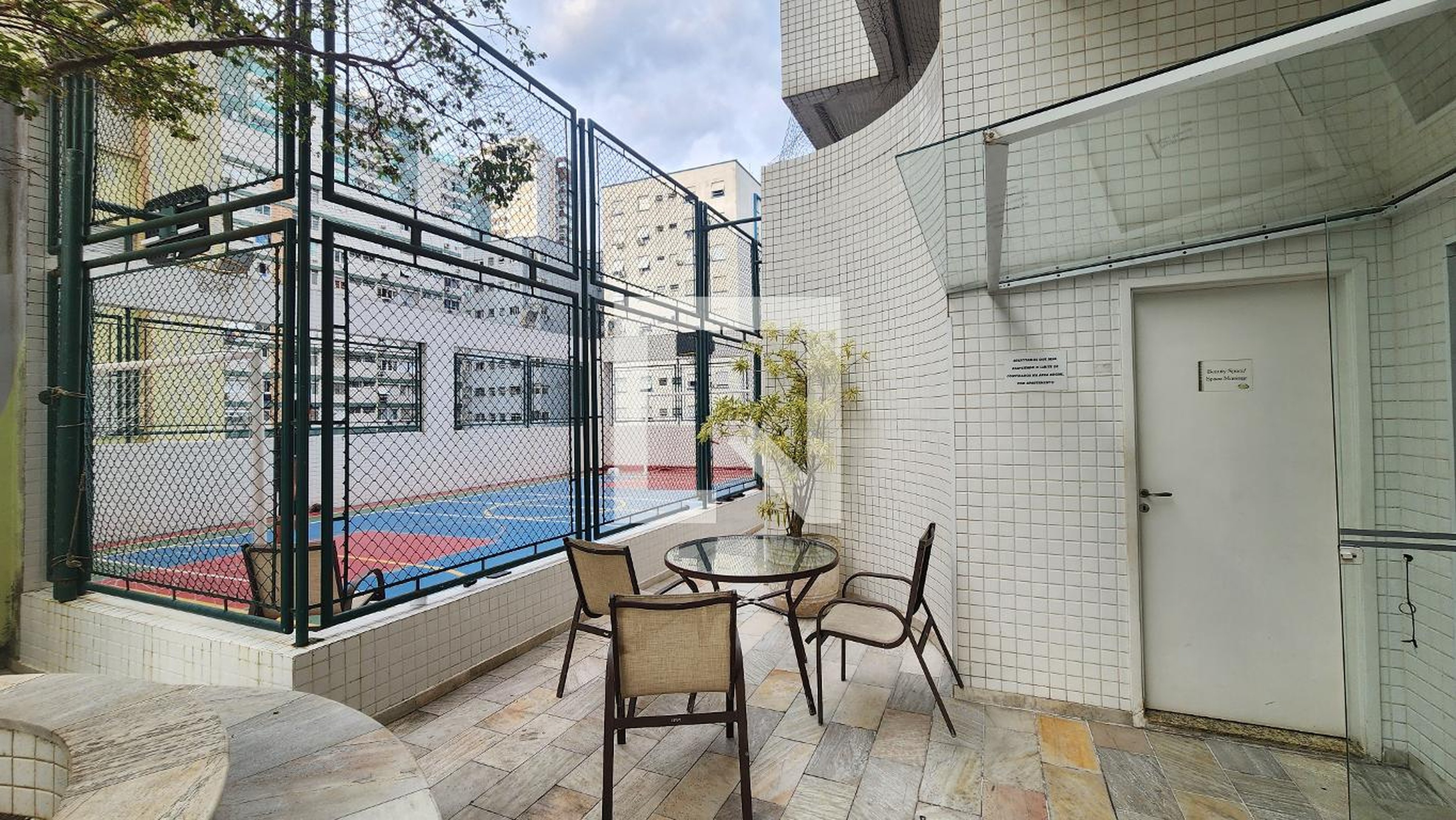 Quadra Esportiva - Castell di Embaré