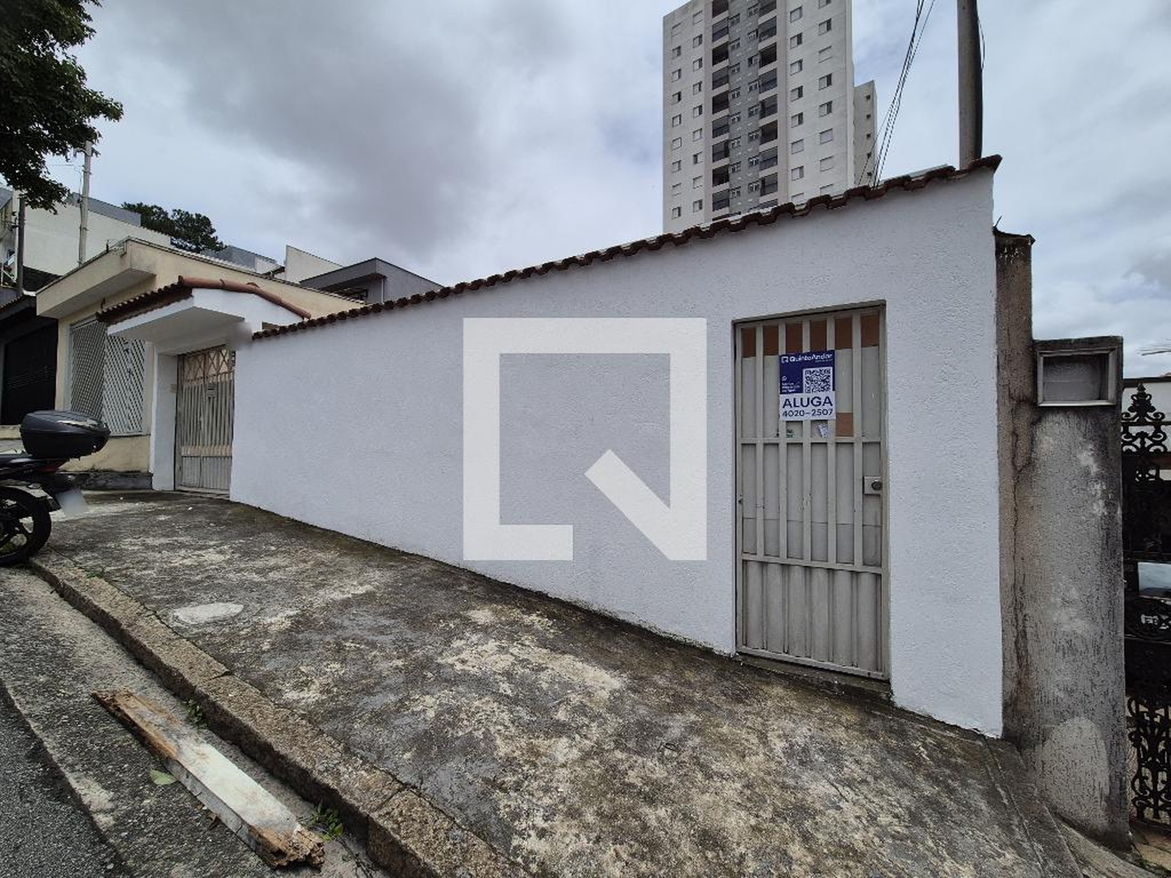 Fachada Condomínio em Rua Manuel Ribeiro, 168